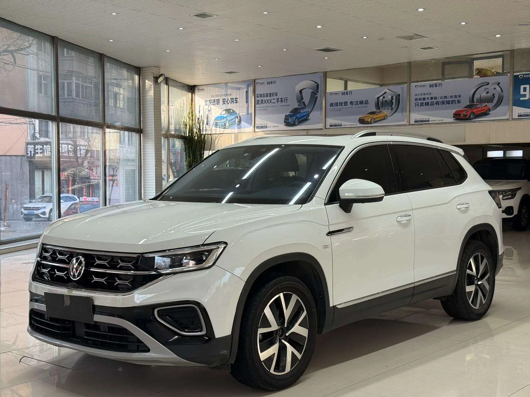 Volkswagen Tayron  из Китая