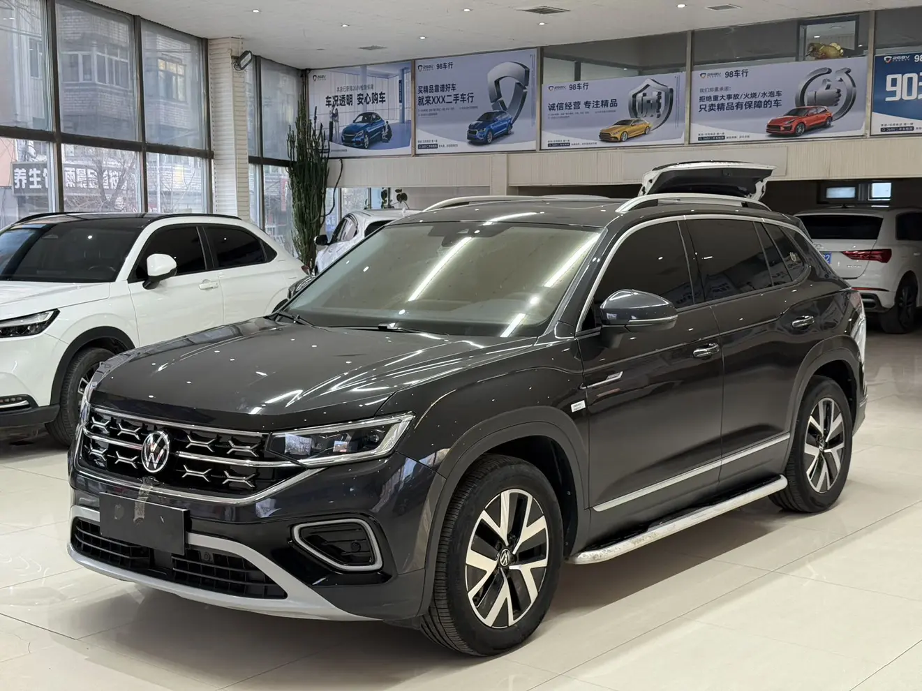 Volkswagen Tayron  из Китая