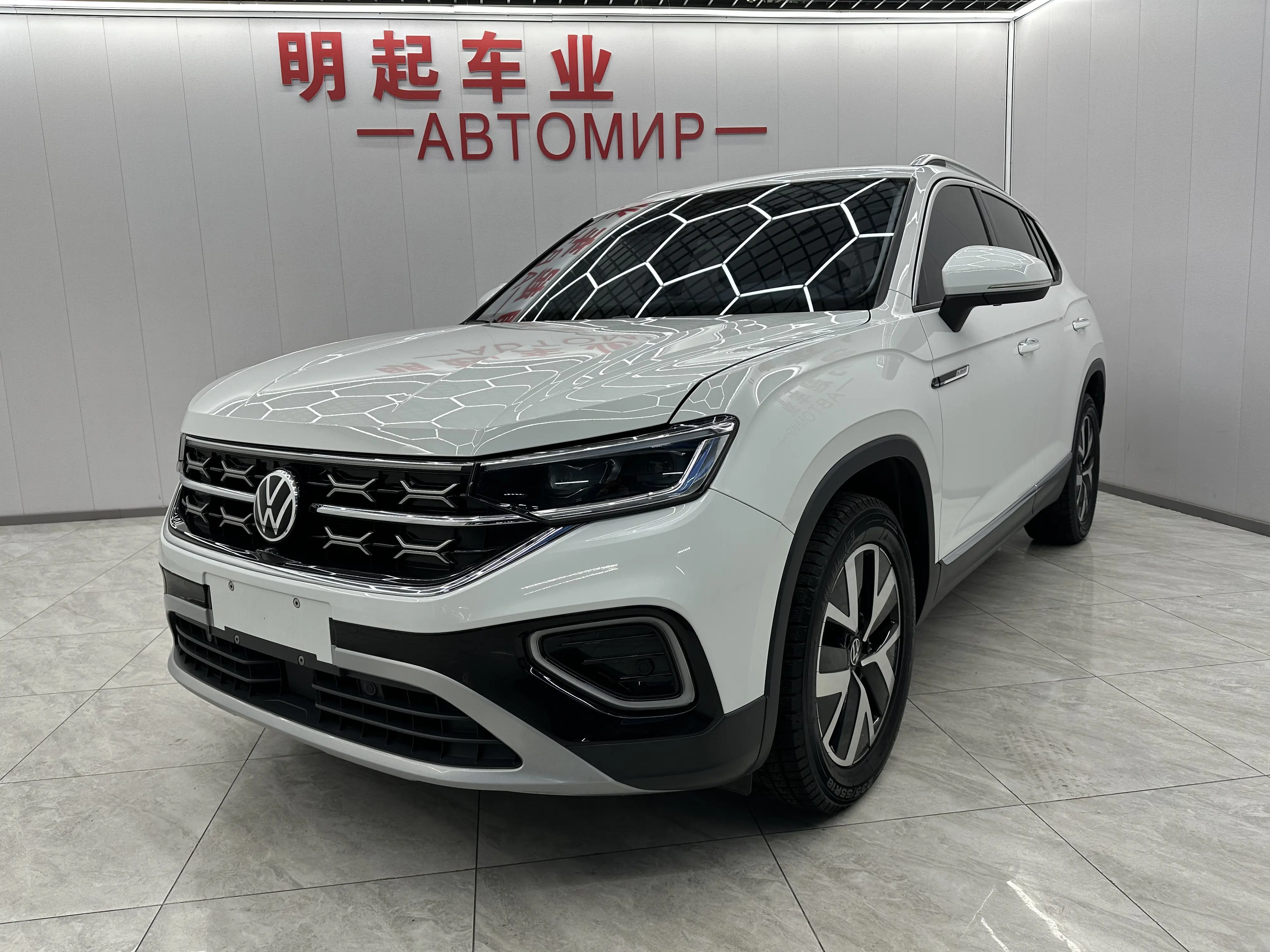 Volkswagen Tayron  из Китая