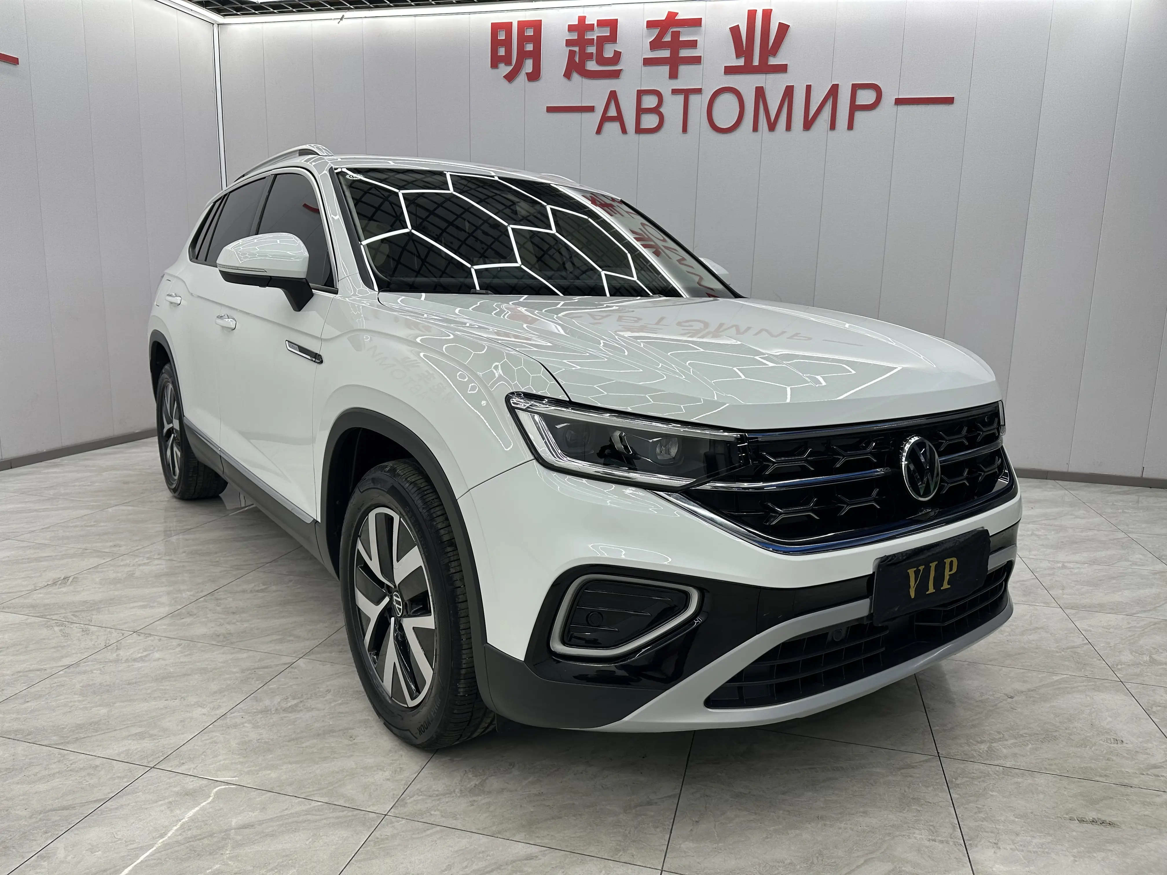 Volkswagen Tayron  из Китая