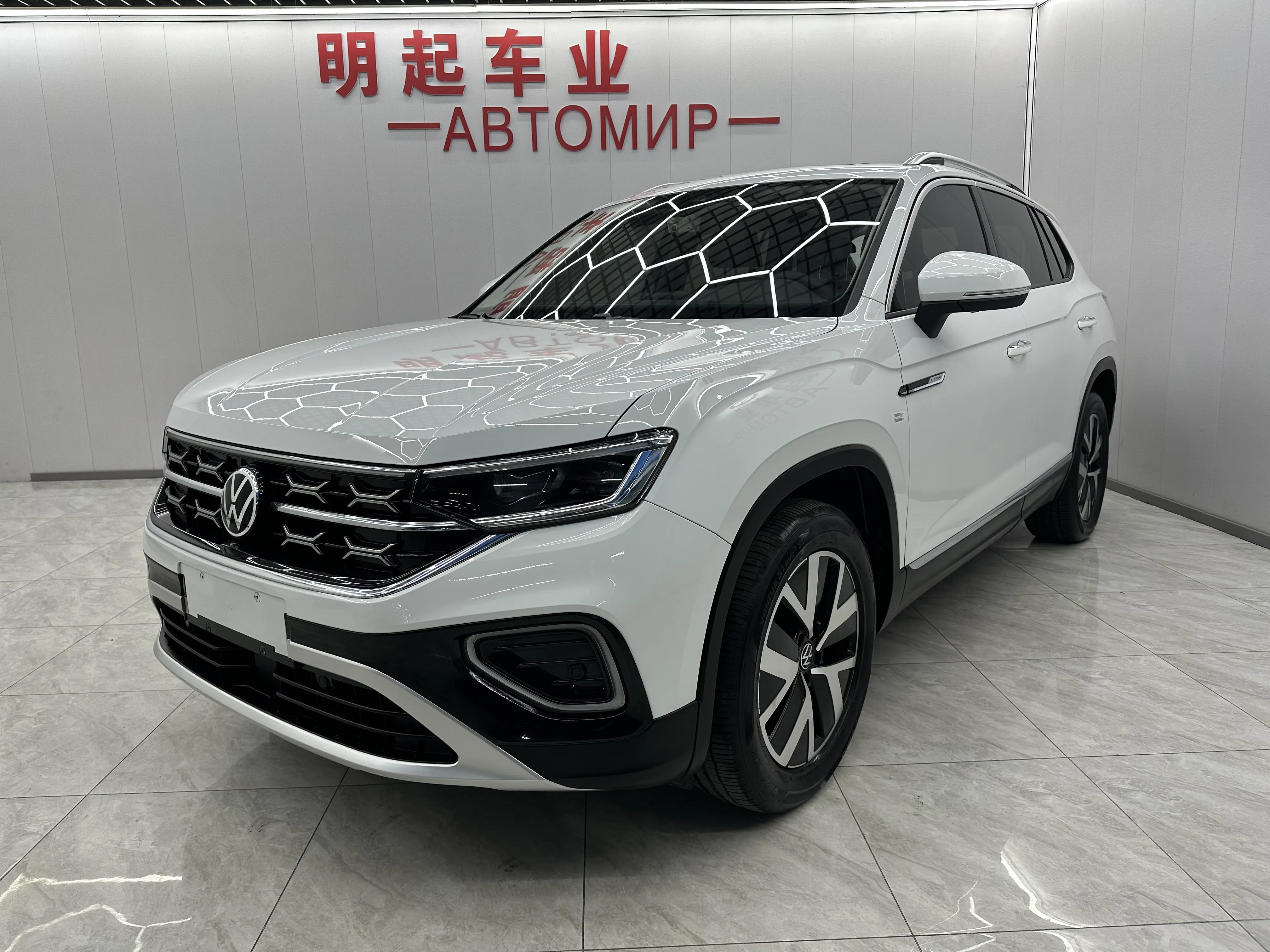 Volkswagen Tayron  из Китая