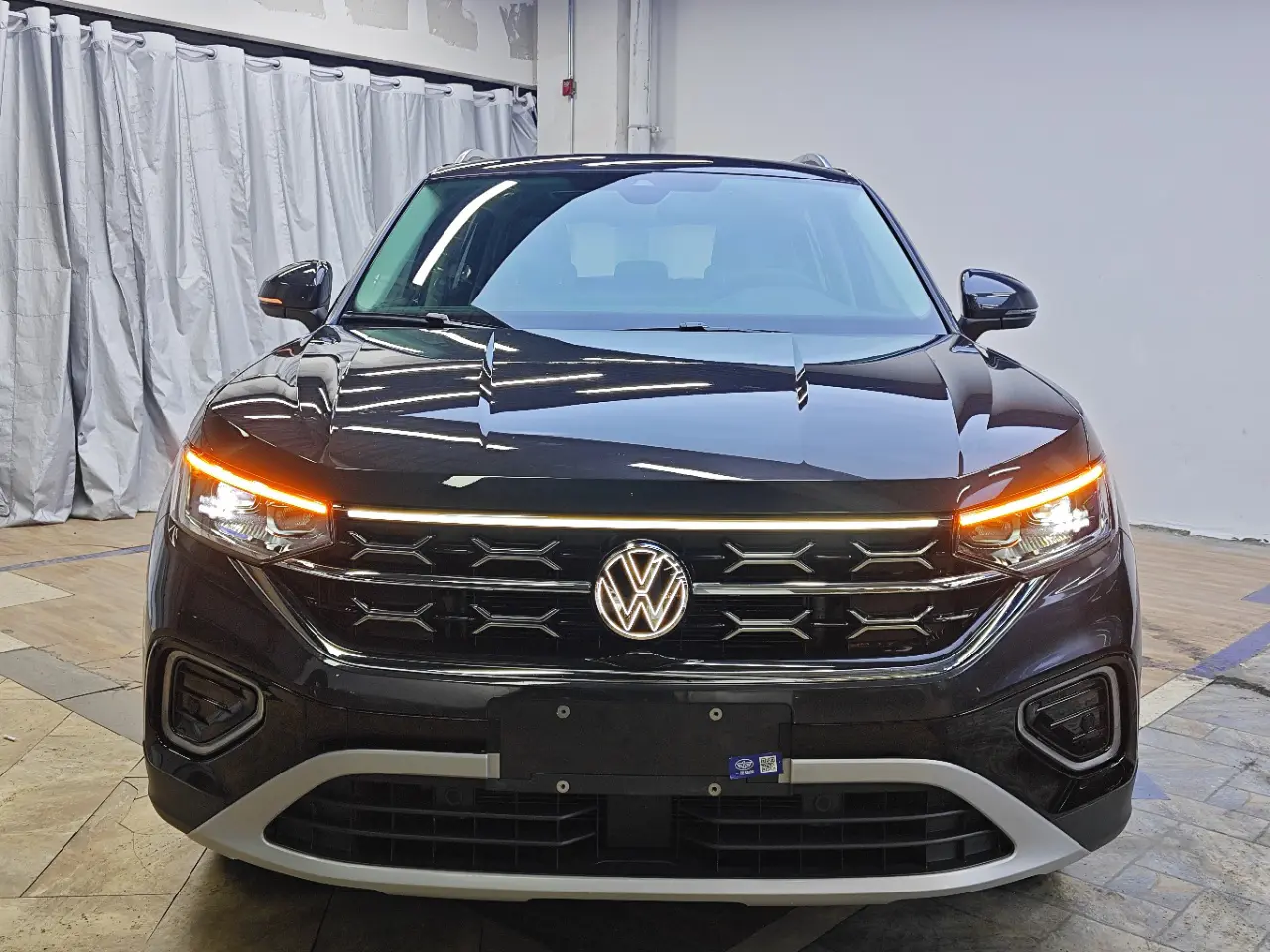 Volkswagen Tayron  из Китая