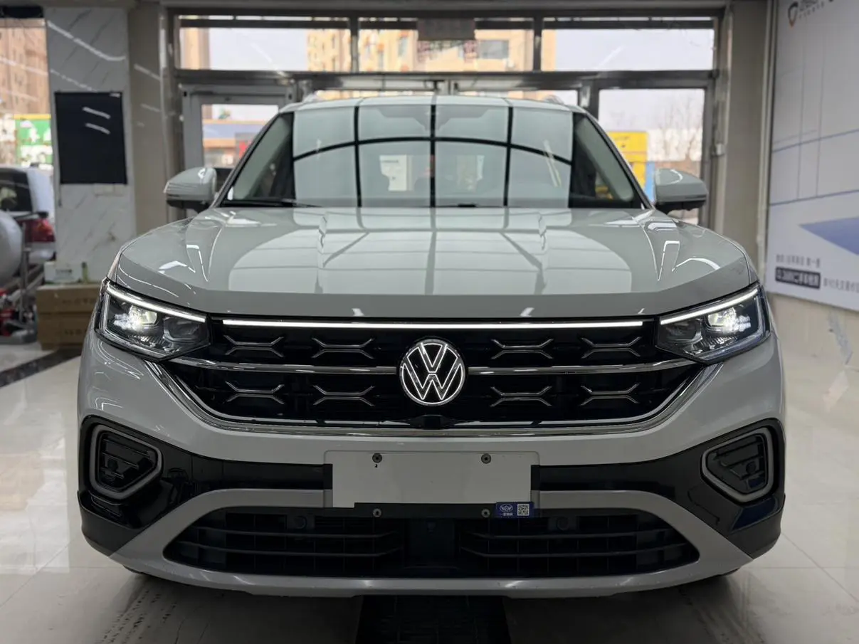 Volkswagen Tayron  из Китая