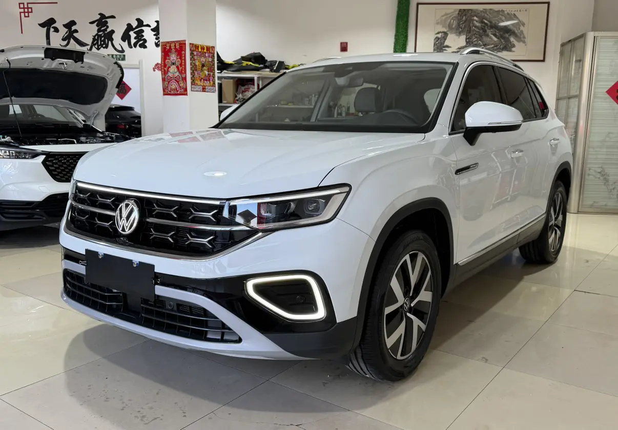 Volkswagen Tayron  из Китая