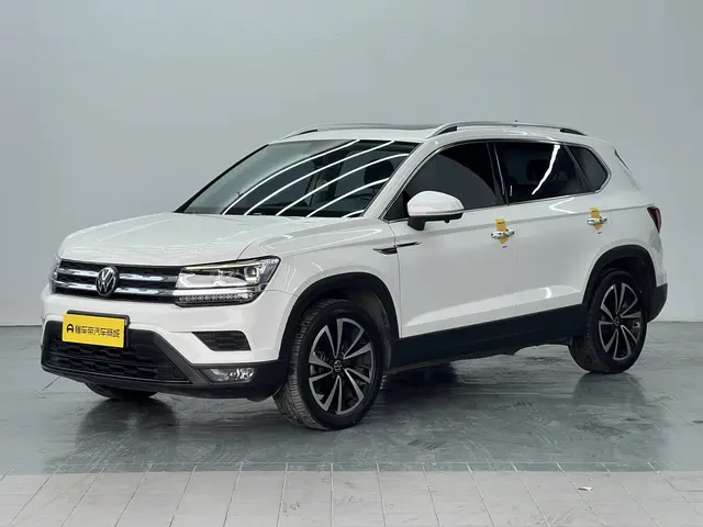 Volkswagen Tharu  из Китая