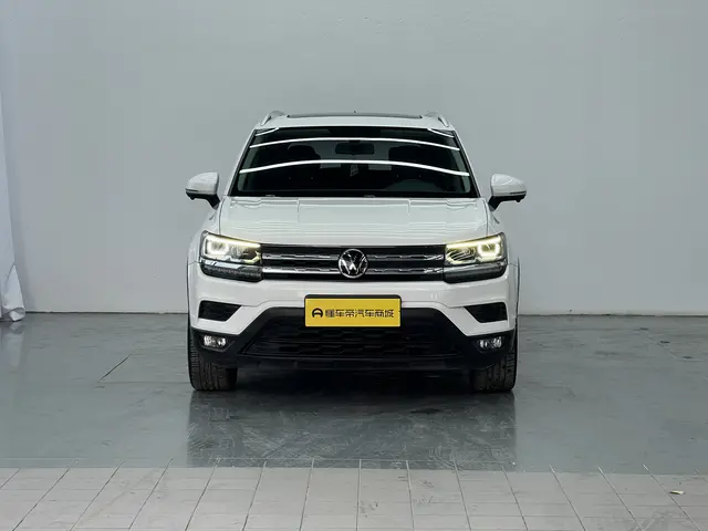 Volkswagen Tharu  из Китая