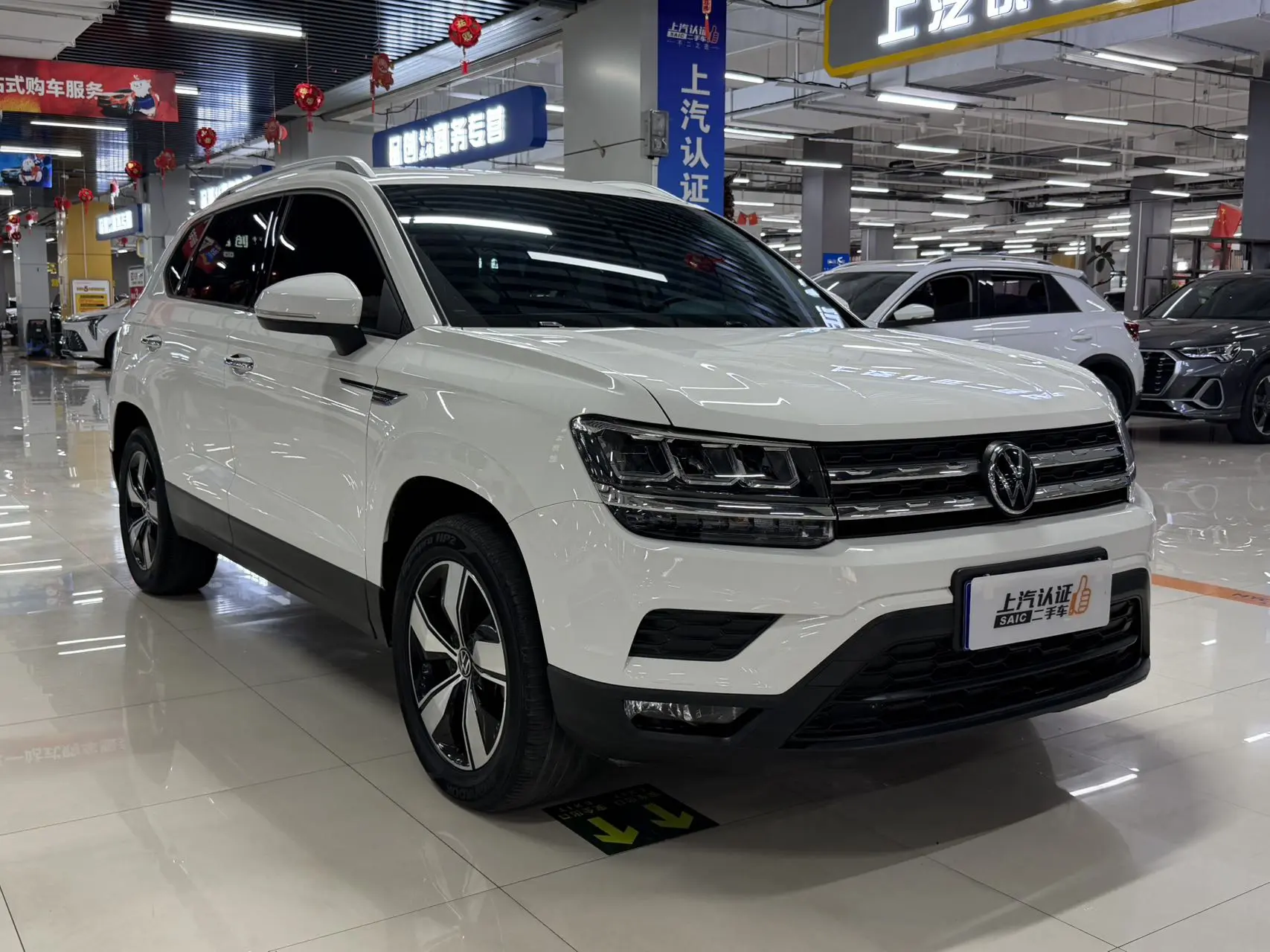Volkswagen Tharu  из Китая