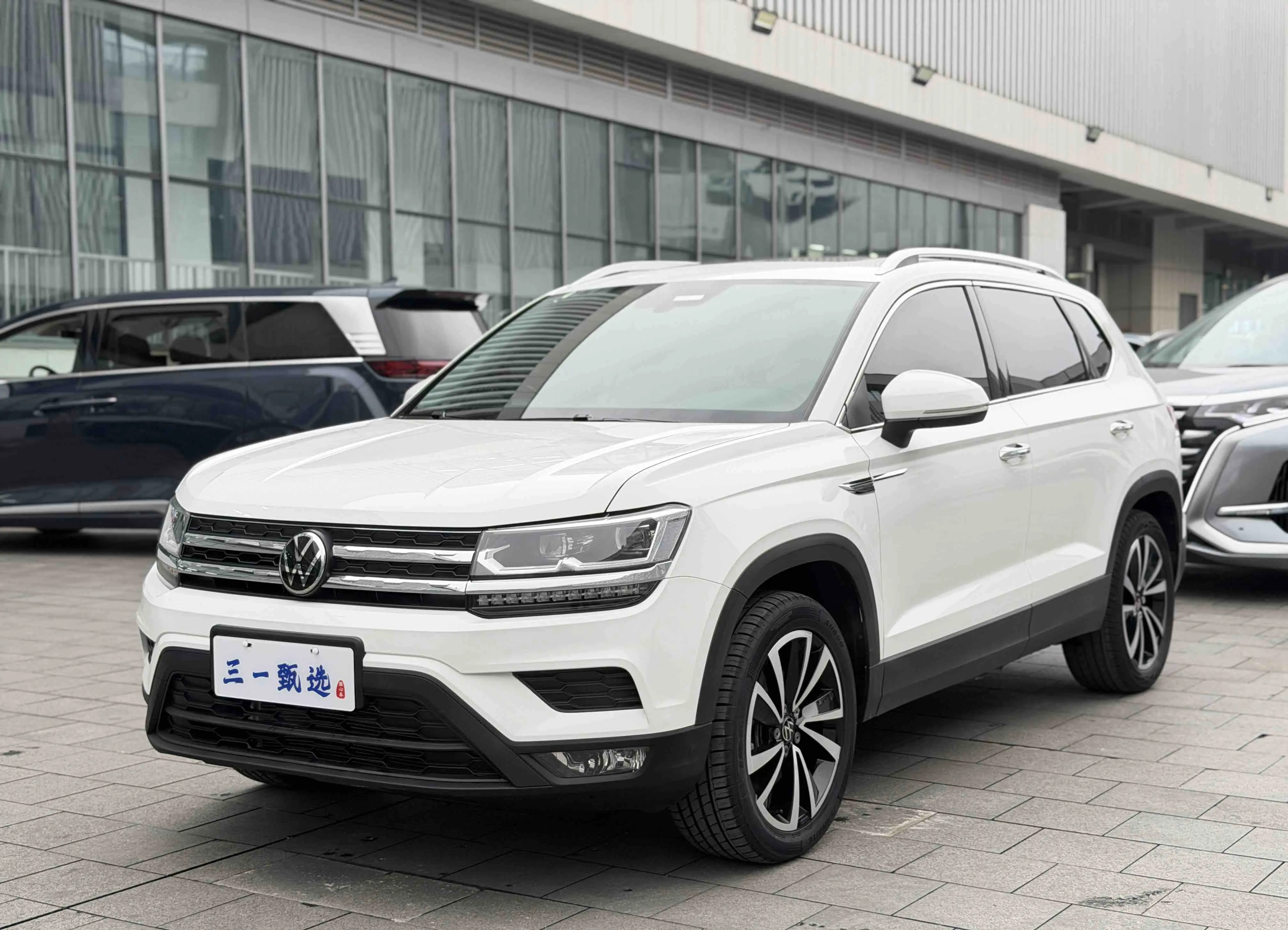 Volkswagen Tharu  из Китая