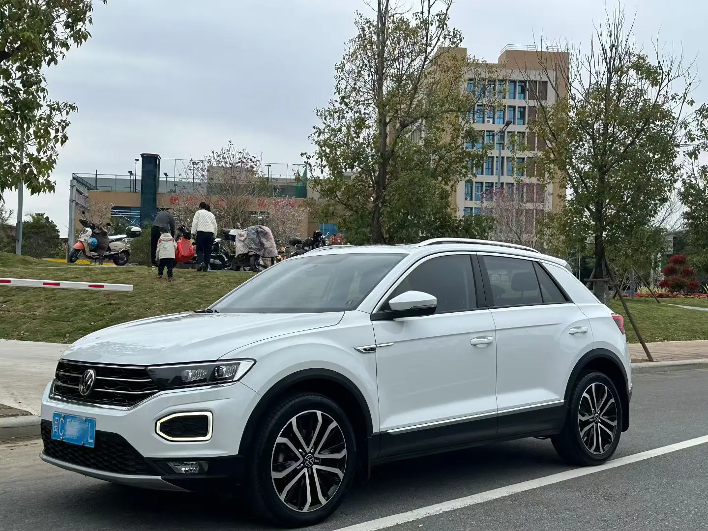 Volkswagen T-Roc  из Китая