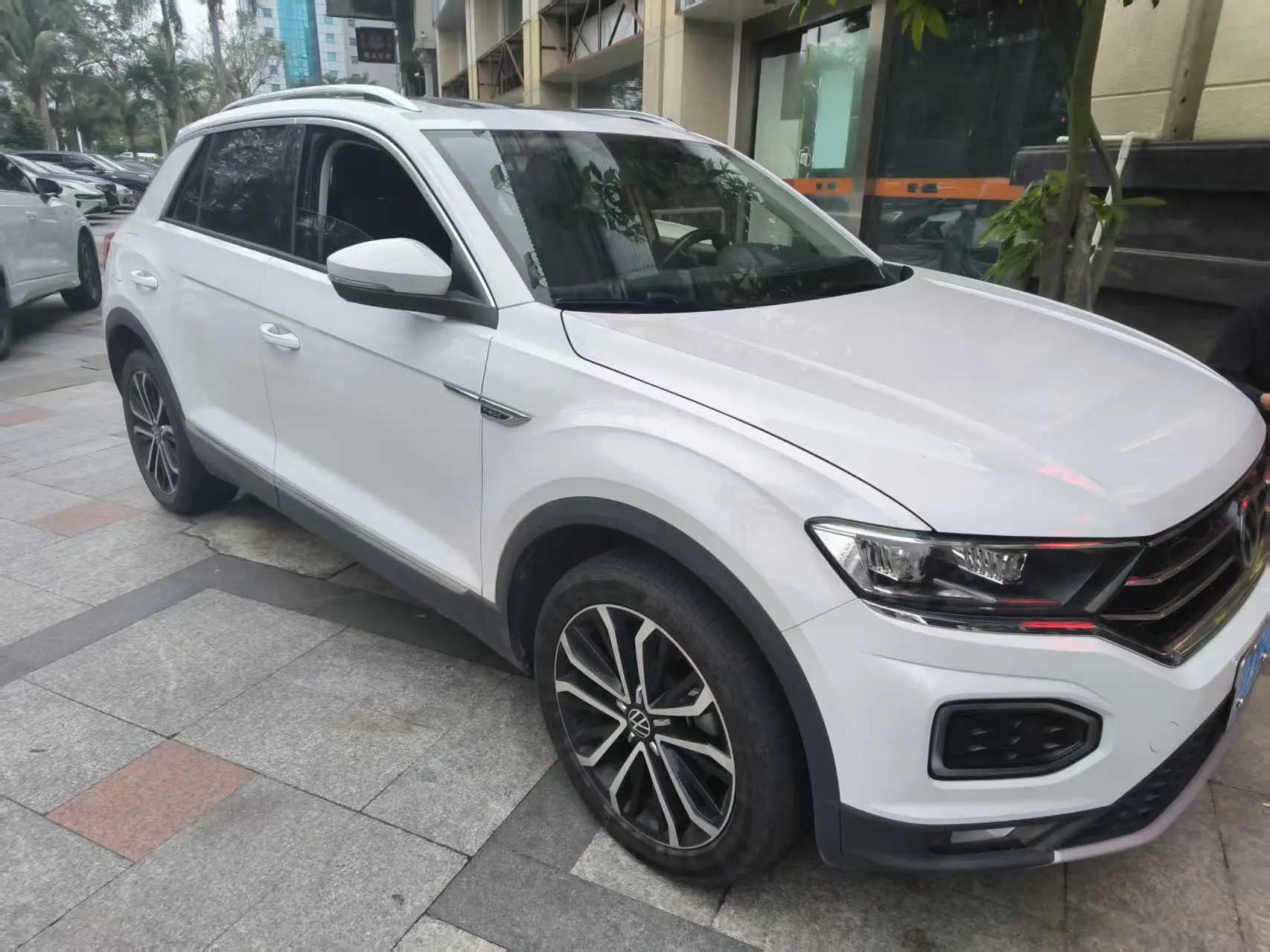 Volkswagen T-Roc  из Китая