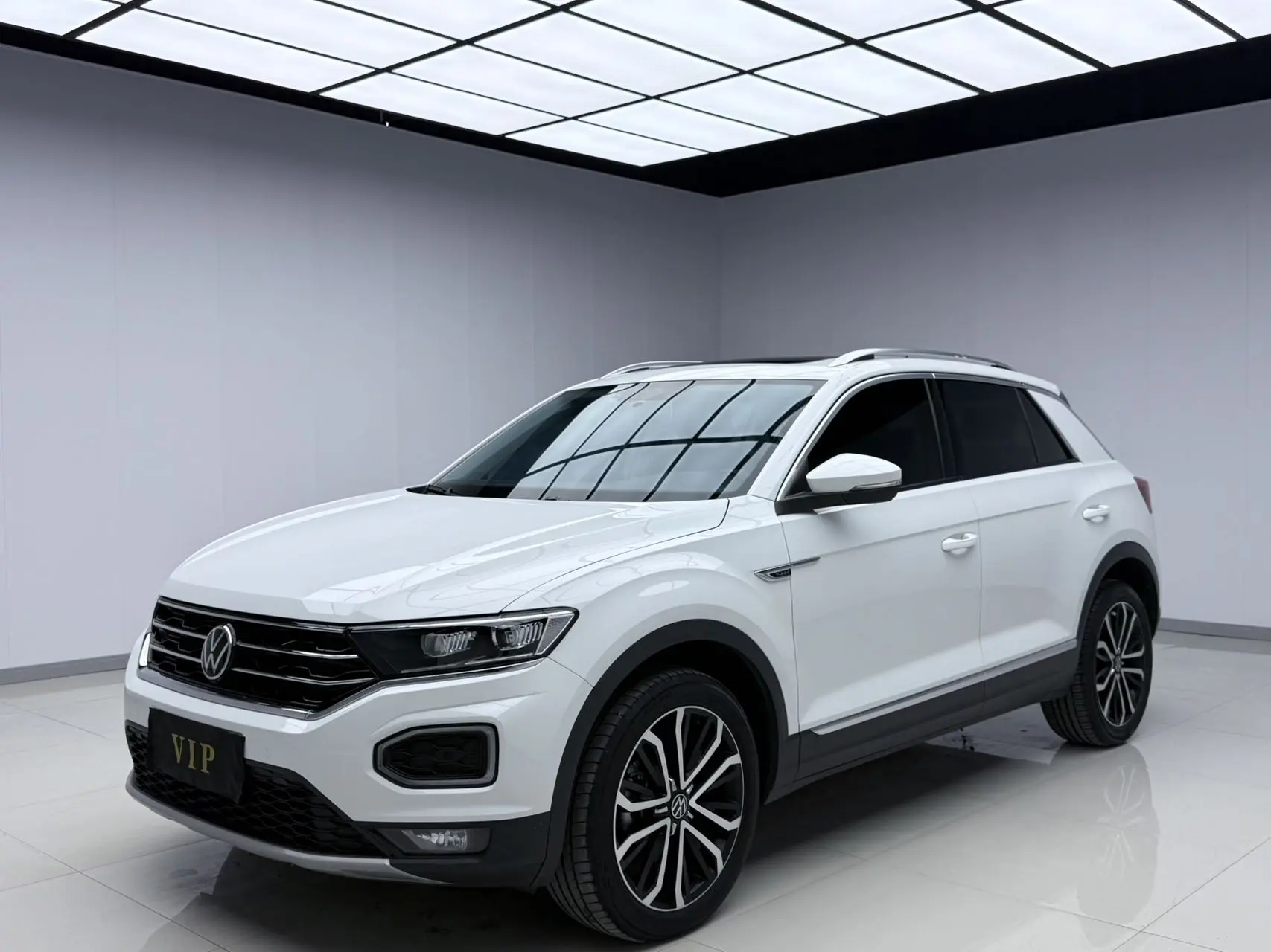 Volkswagen T-Roc  из Китая