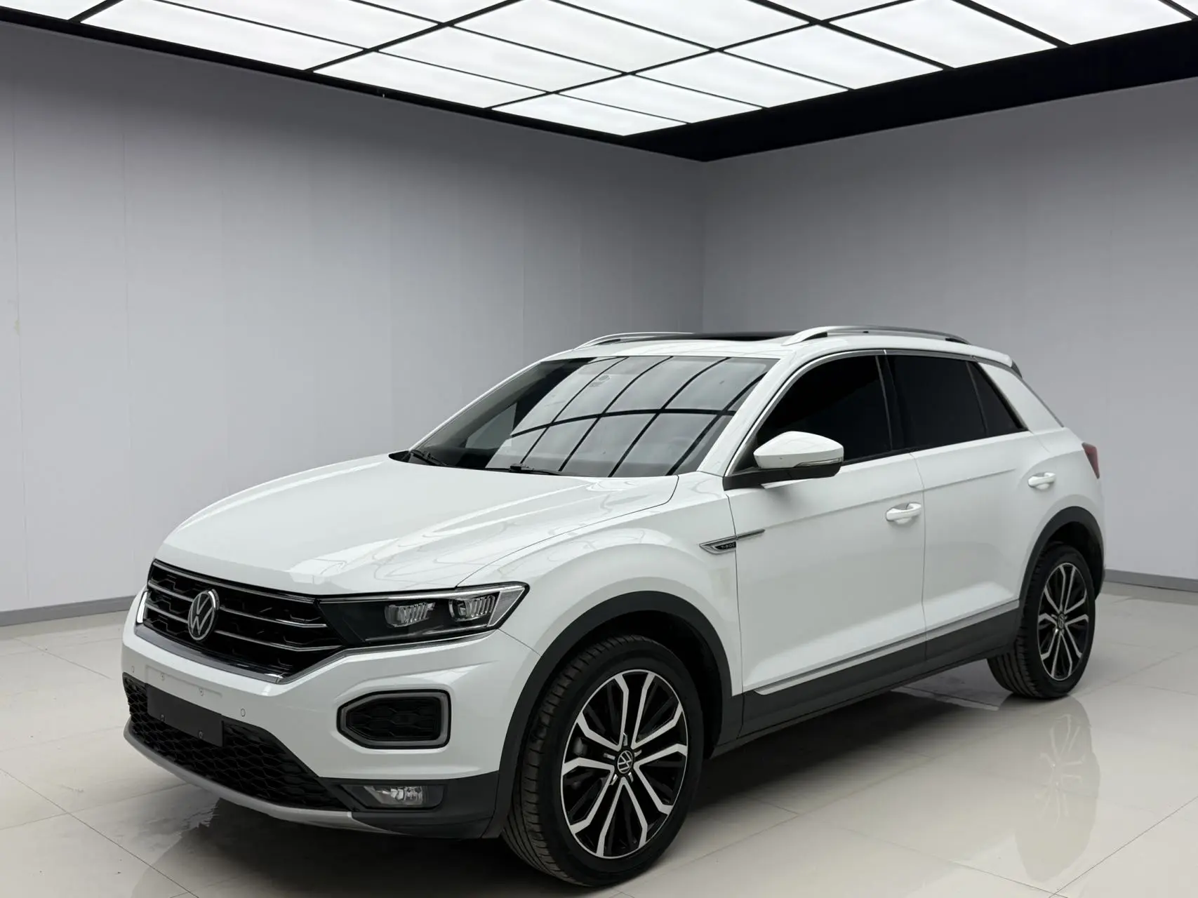 Volkswagen T-Roc  из Китая