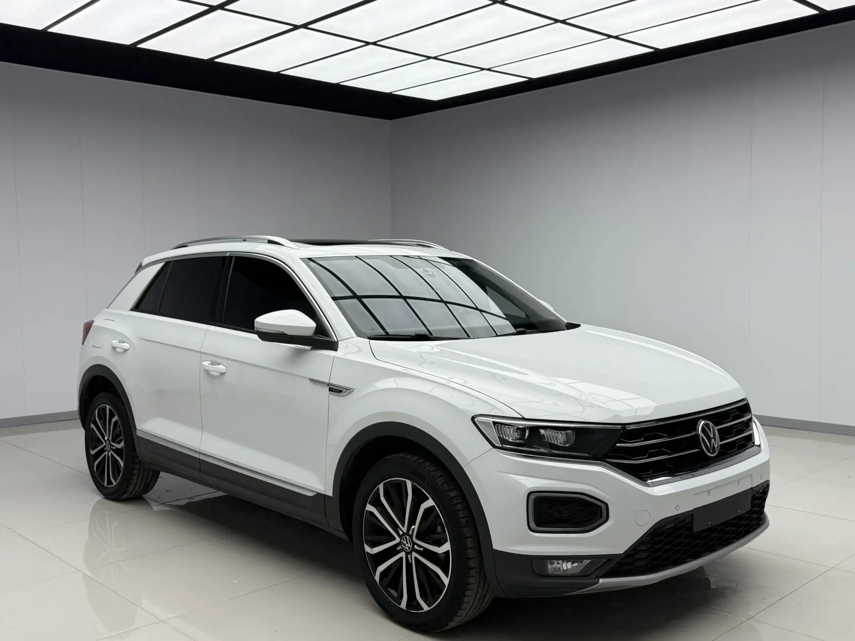 Volkswagen T-Roc  из Китая