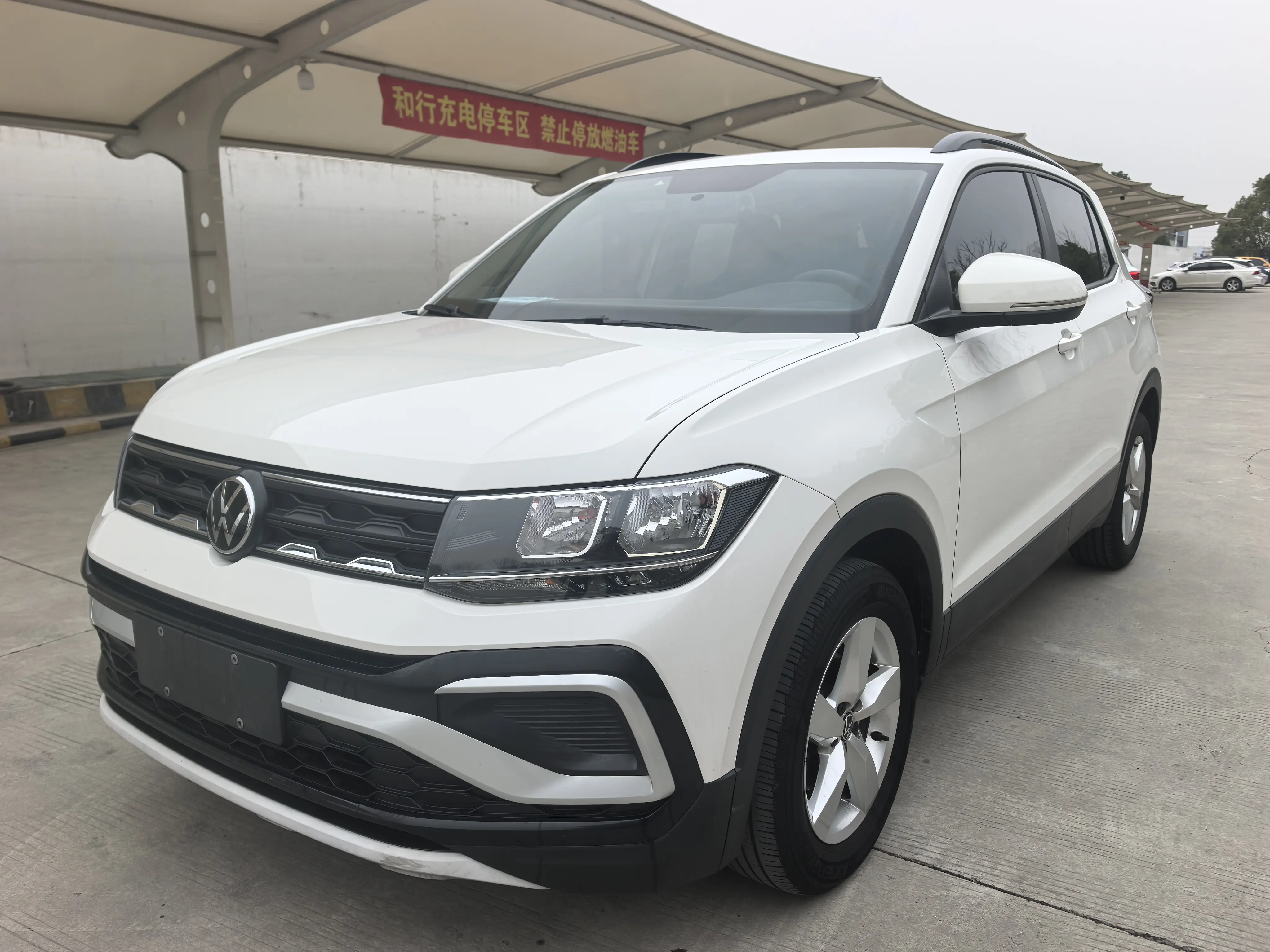 Volkswagen Tu Kai  из Китая