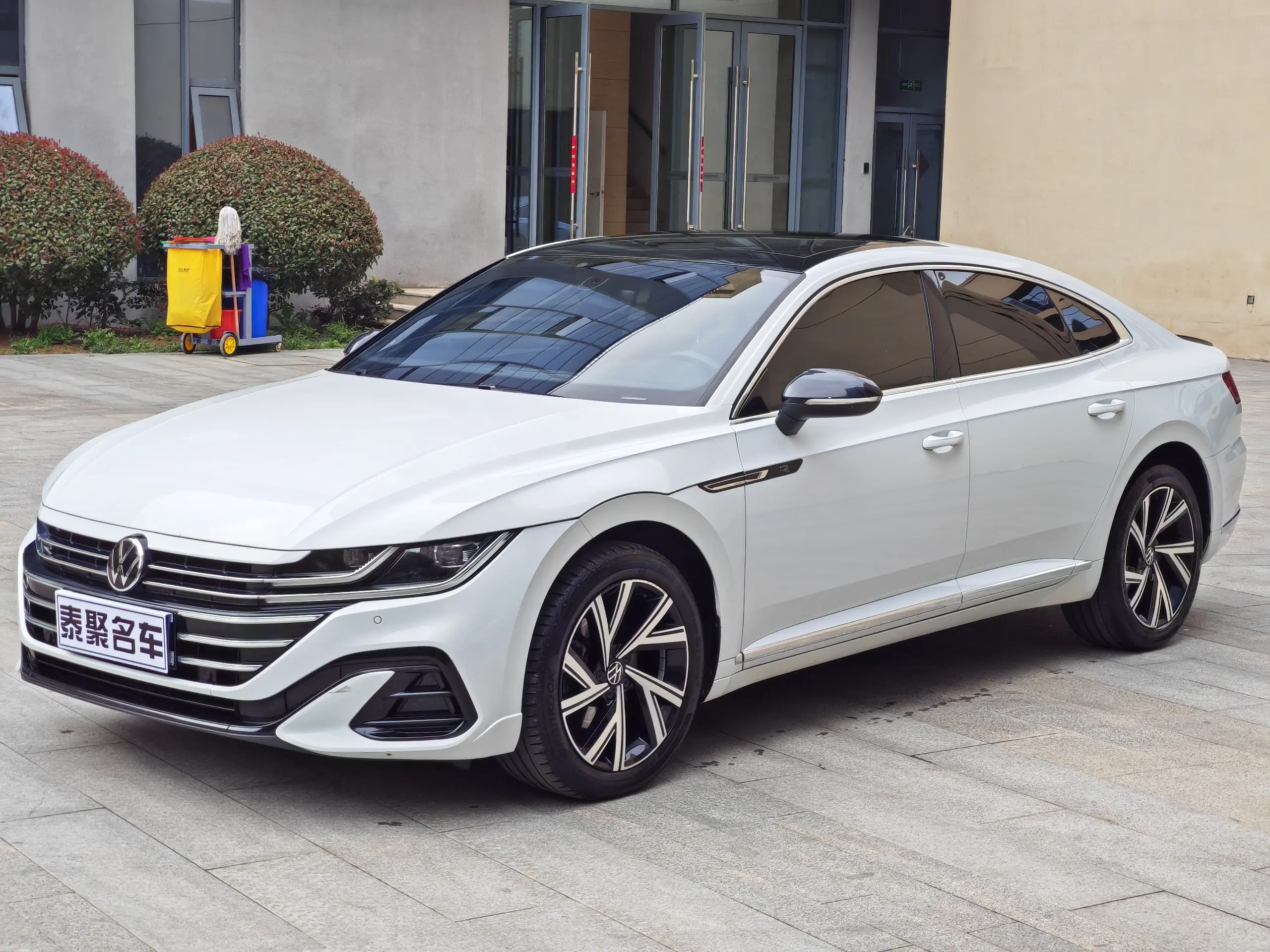 Volkswagen Arteon (CC)  из Китая
