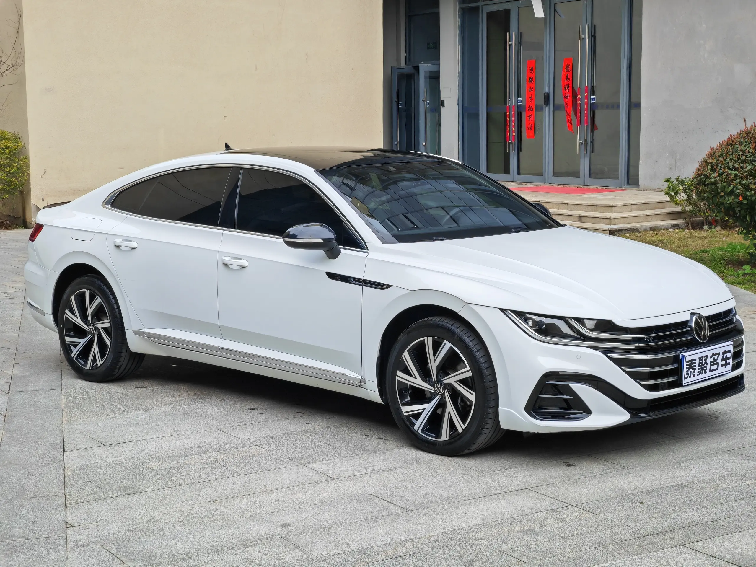 Volkswagen Arteon (CC)  из Китая