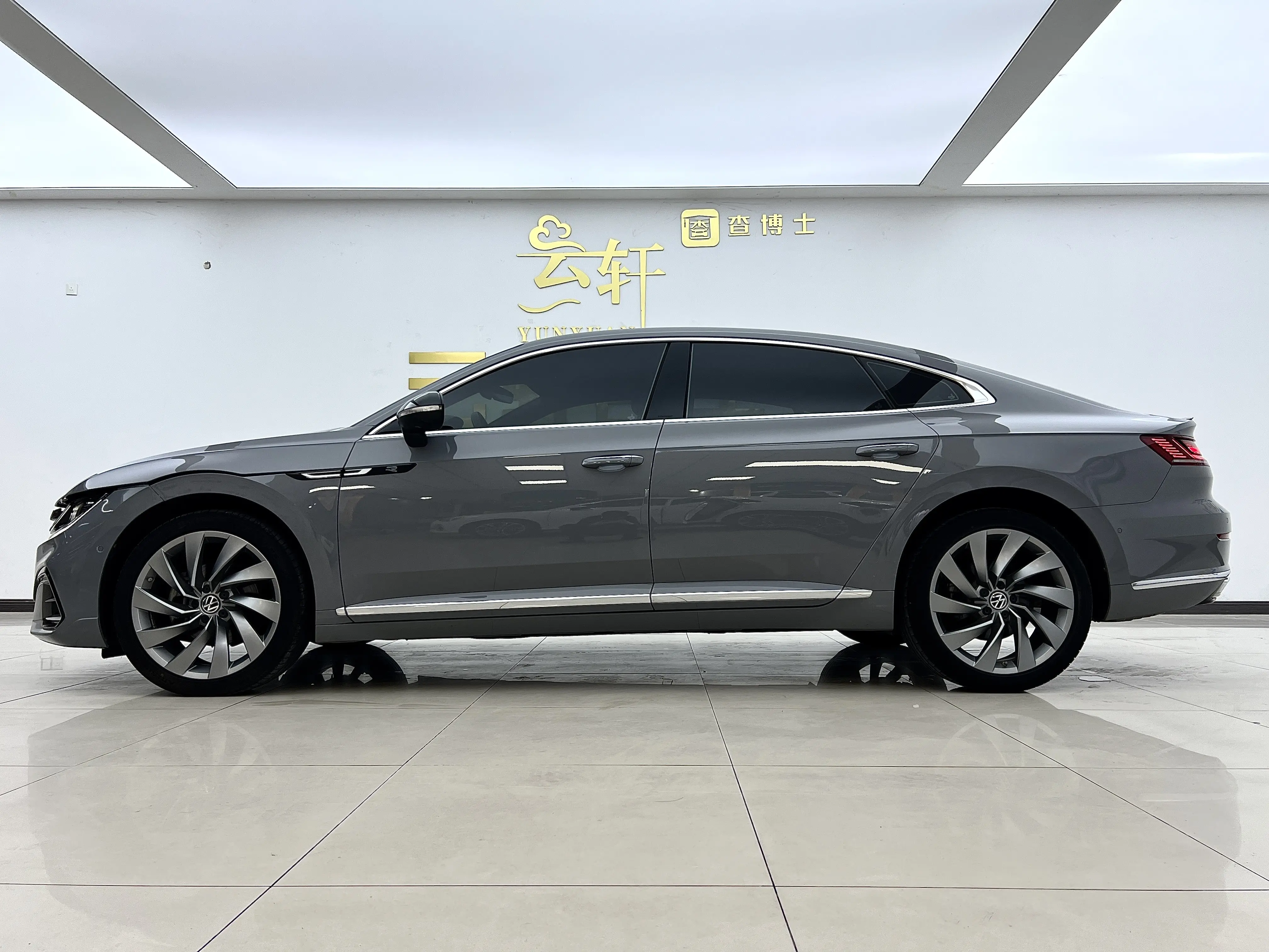 Volkswagen Arteon (CC)  из Китая