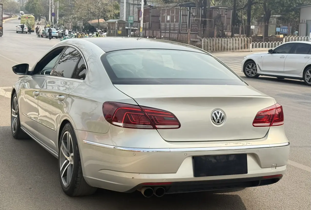 Volkswagen Arteon (CC)  из Китая