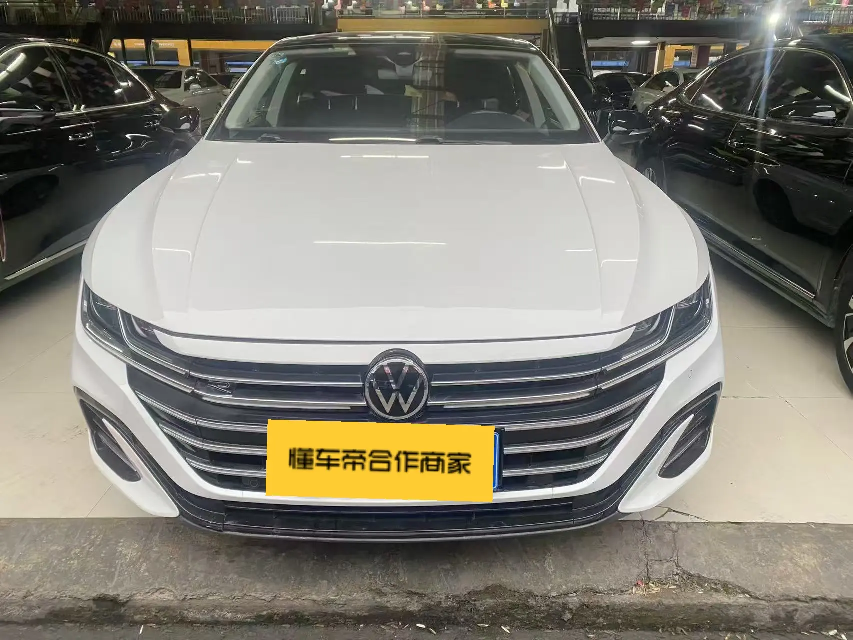 Volkswagen Arteon (CC)  из Китая