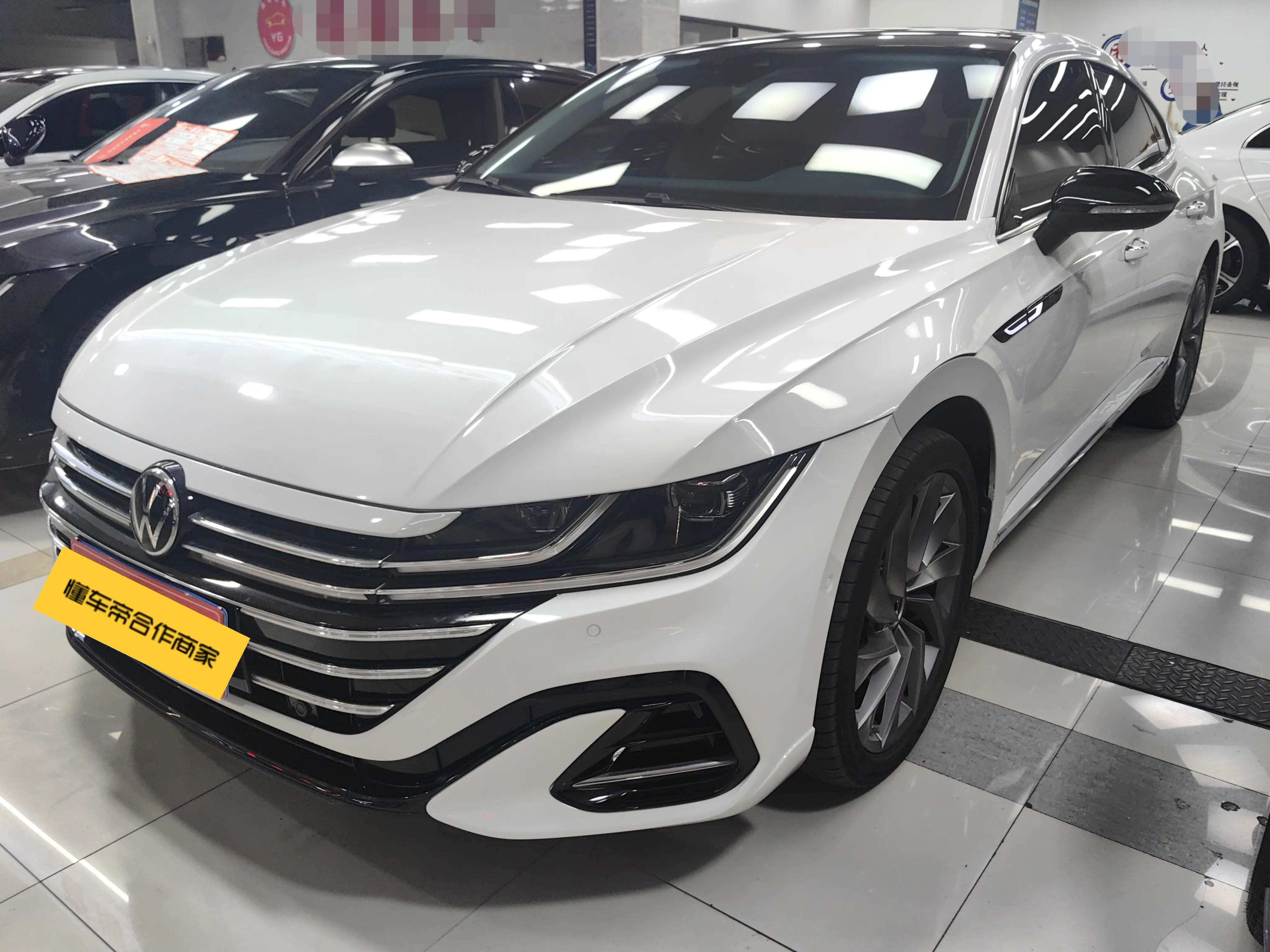 Volkswagen Arteon (CC)  из Китая