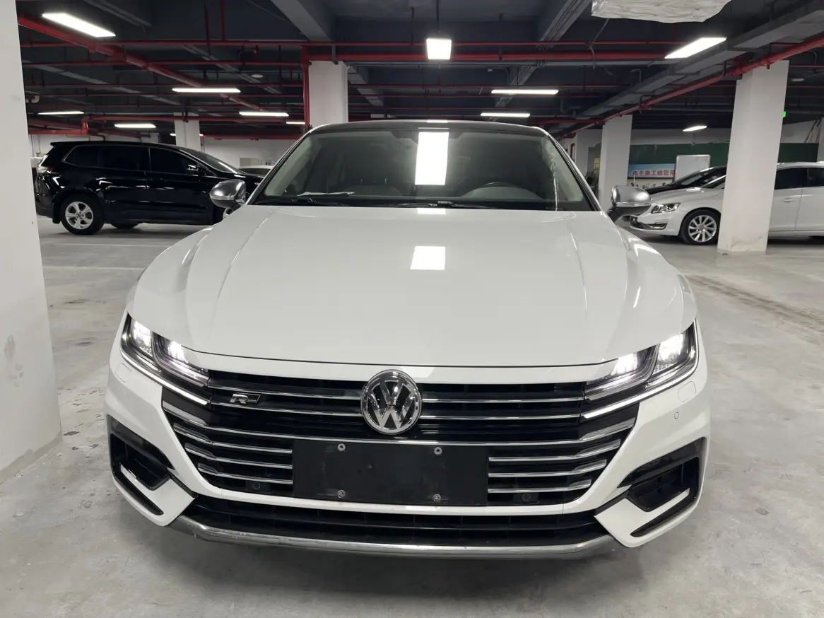 Volkswagen Arteon (CC)  из Китая