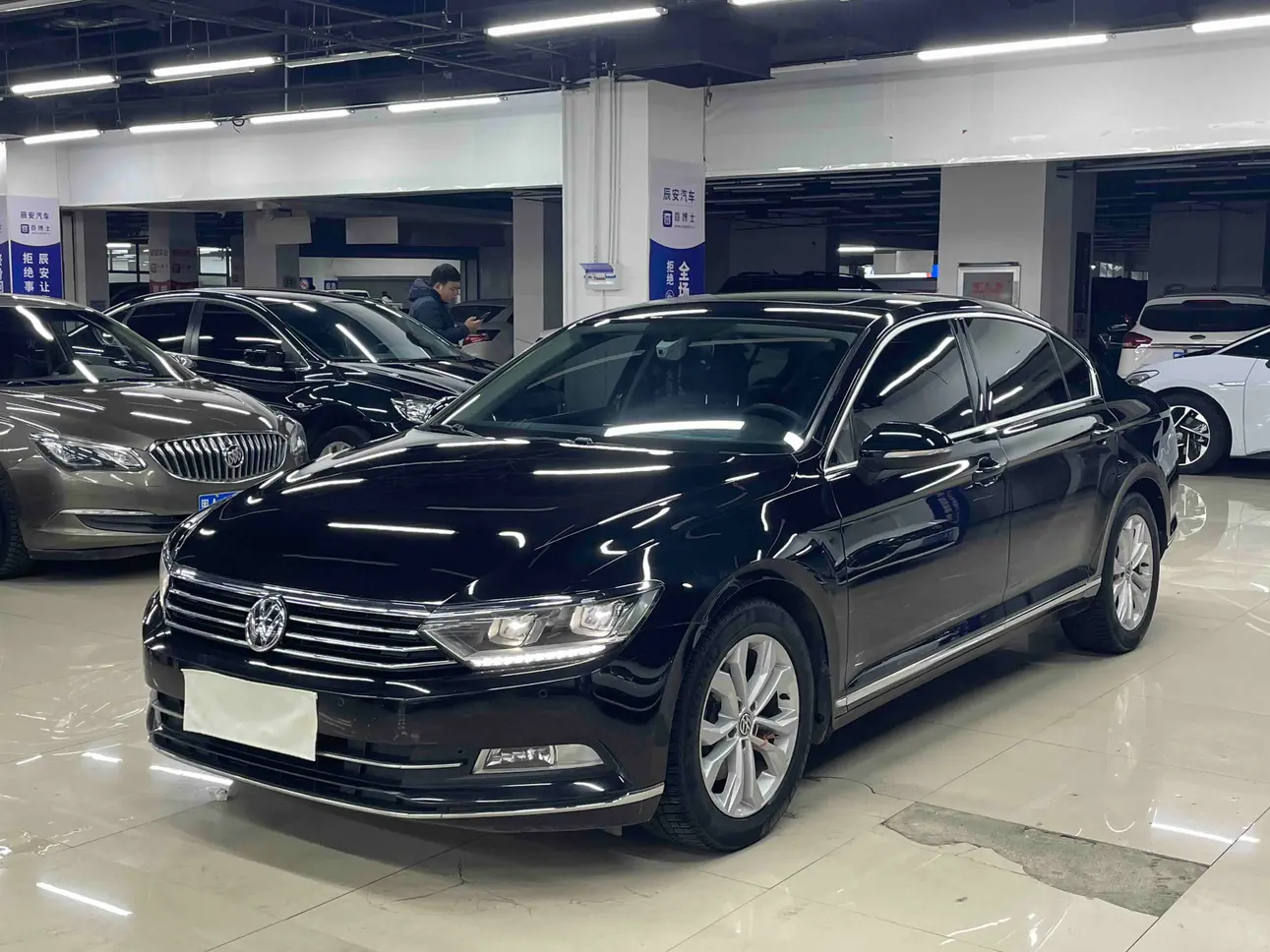 Volkswagen Magotan  из Китая