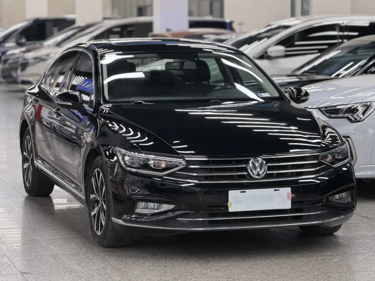 Volkswagen Magotan  из Китая