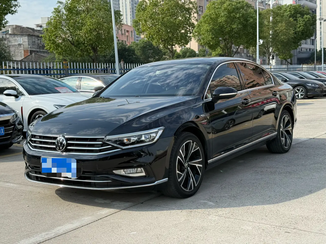 Volkswagen Magotan  из Китая