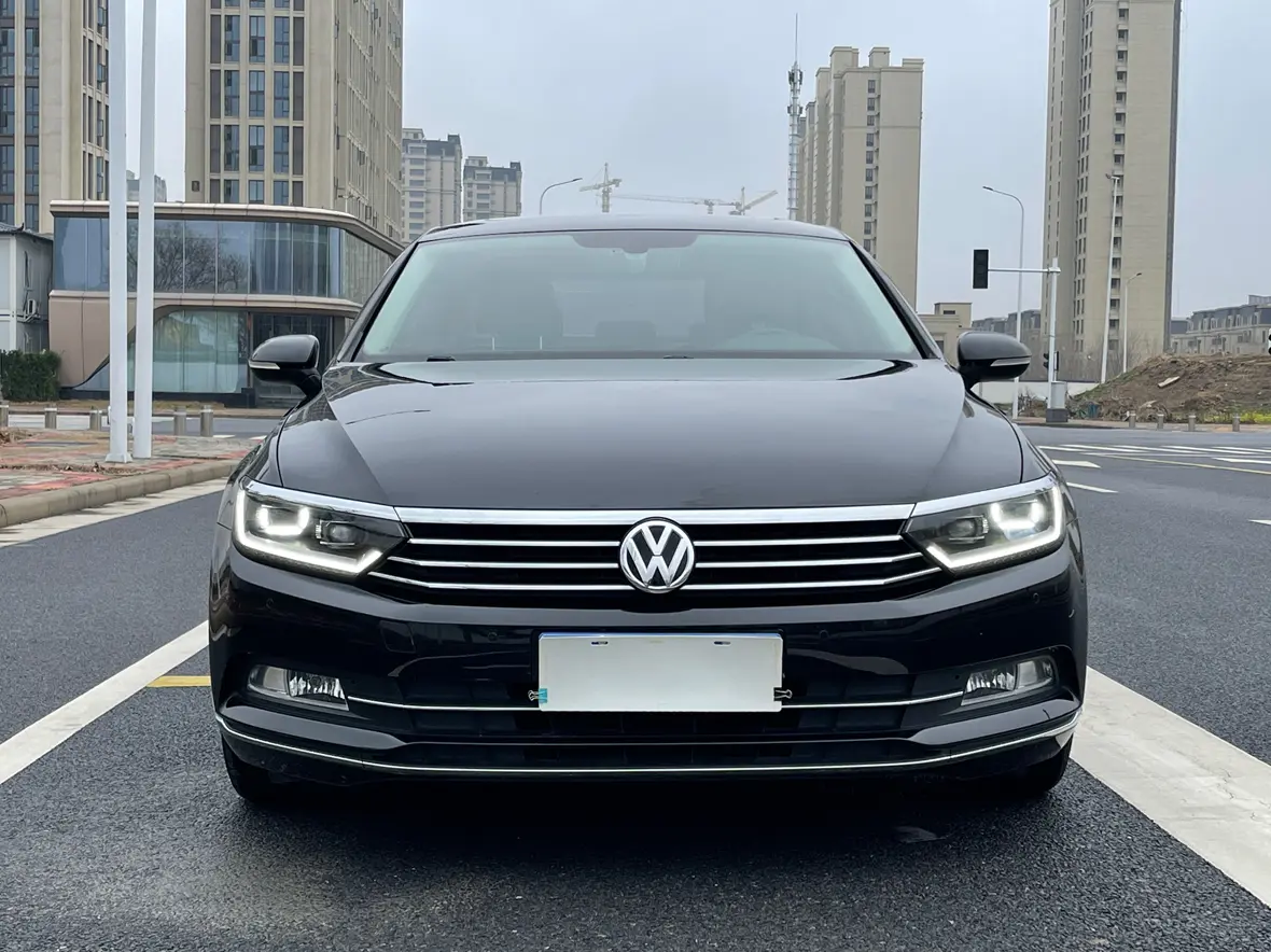 Volkswagen Magotan  из Китая