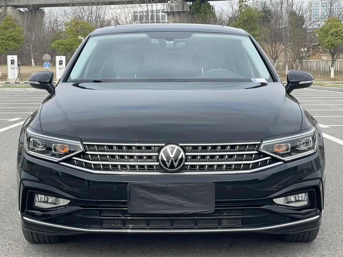 Volkswagen Magotan  из Китая