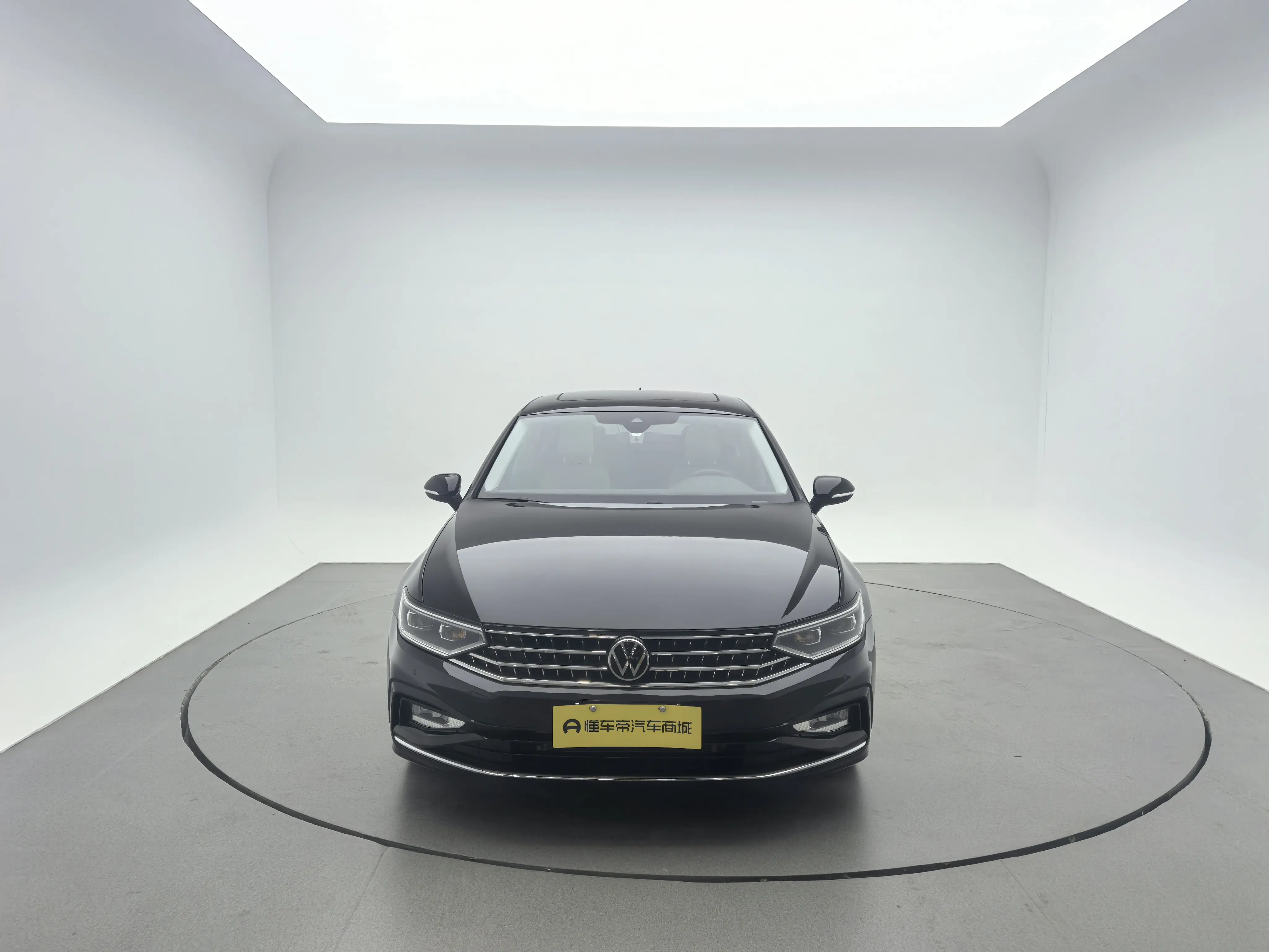 Volkswagen Magotan  из Китая