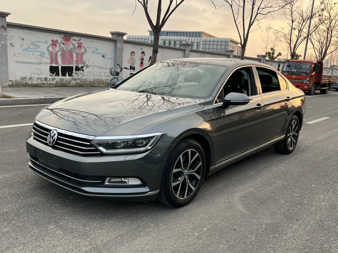 Volkswagen Magotan  из Китая