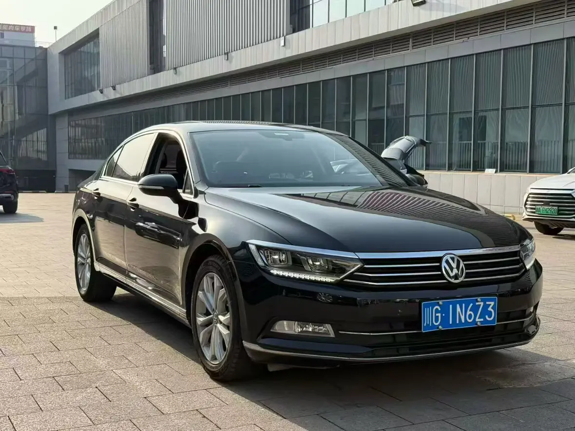 Volkswagen Magotan  из Китая