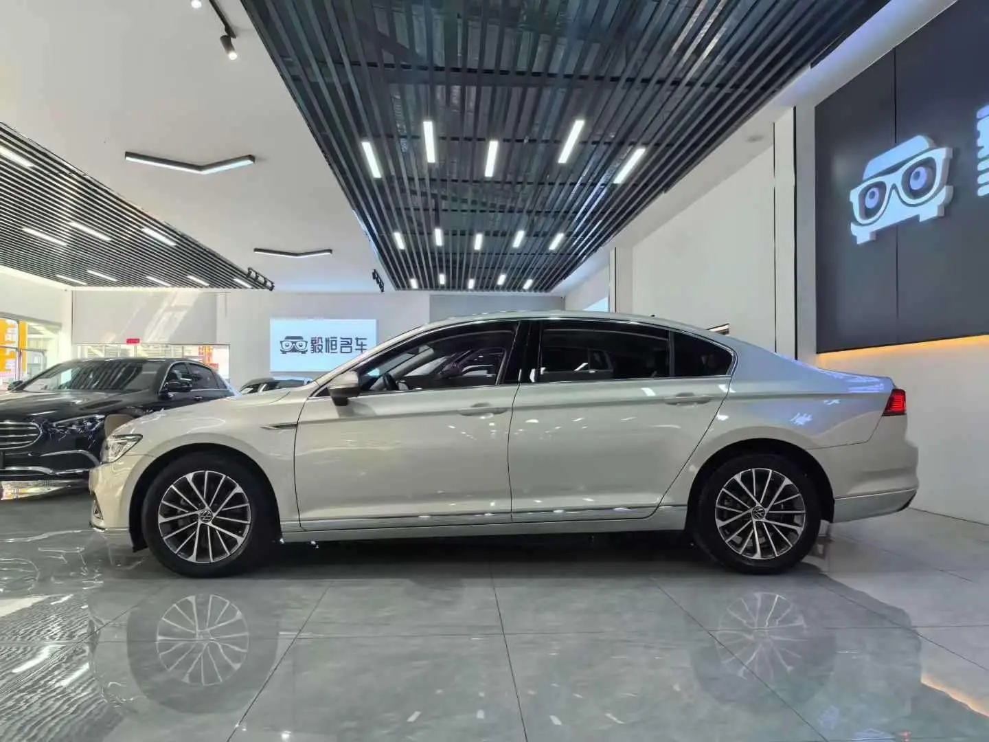 Volkswagen Magotan  из Китая