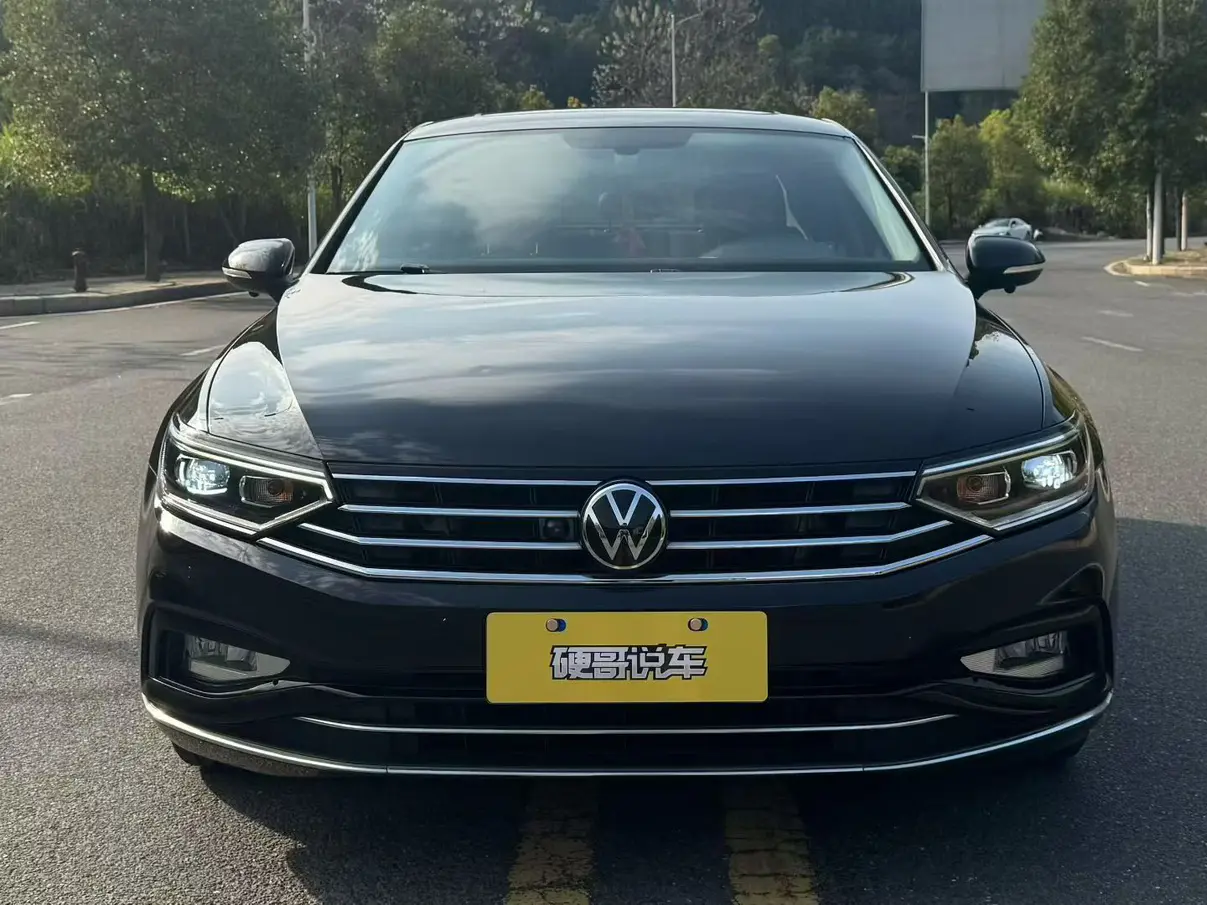 Volkswagen Magotan  из Китая