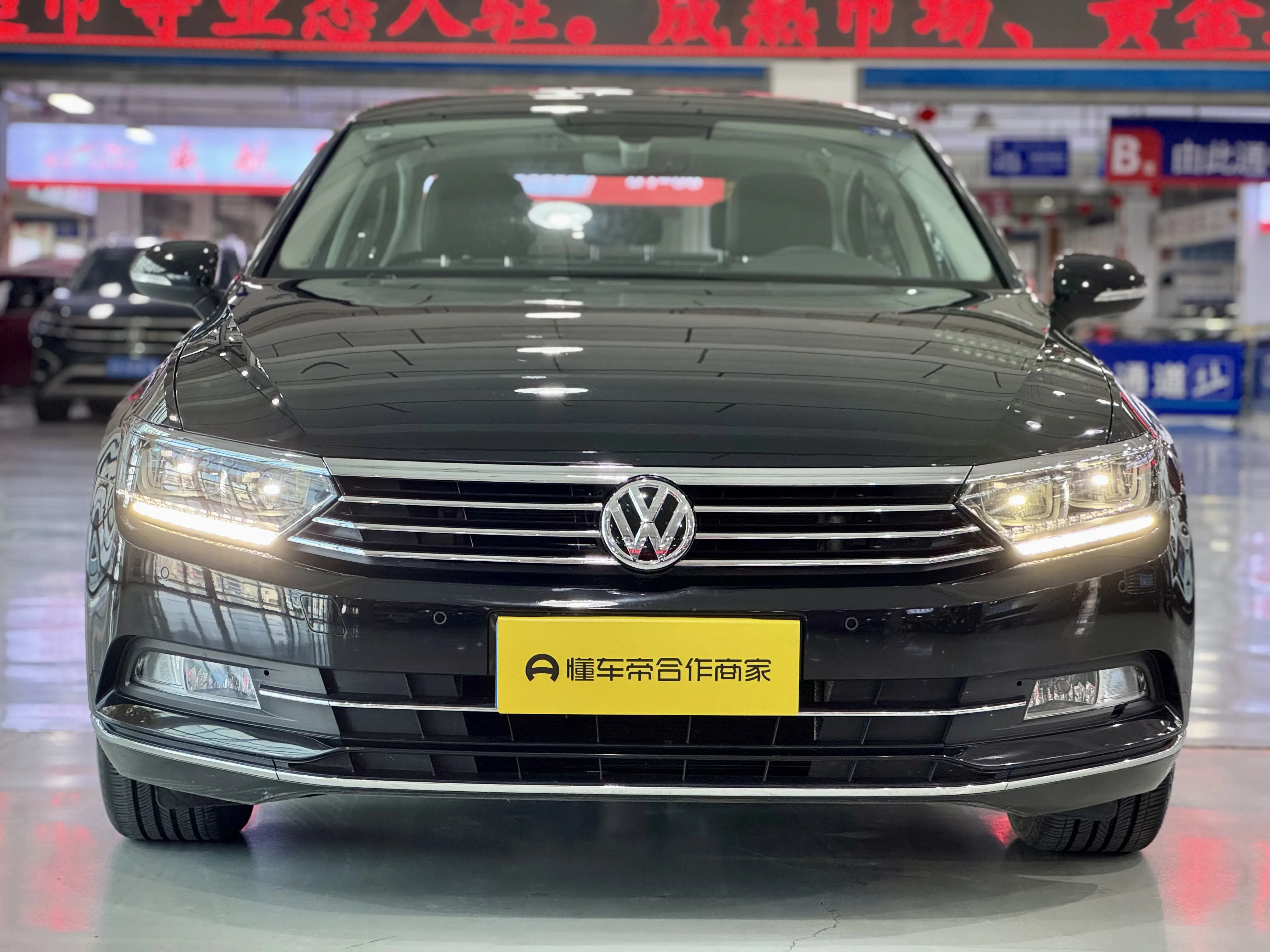 Volkswagen Magotan  из Китая