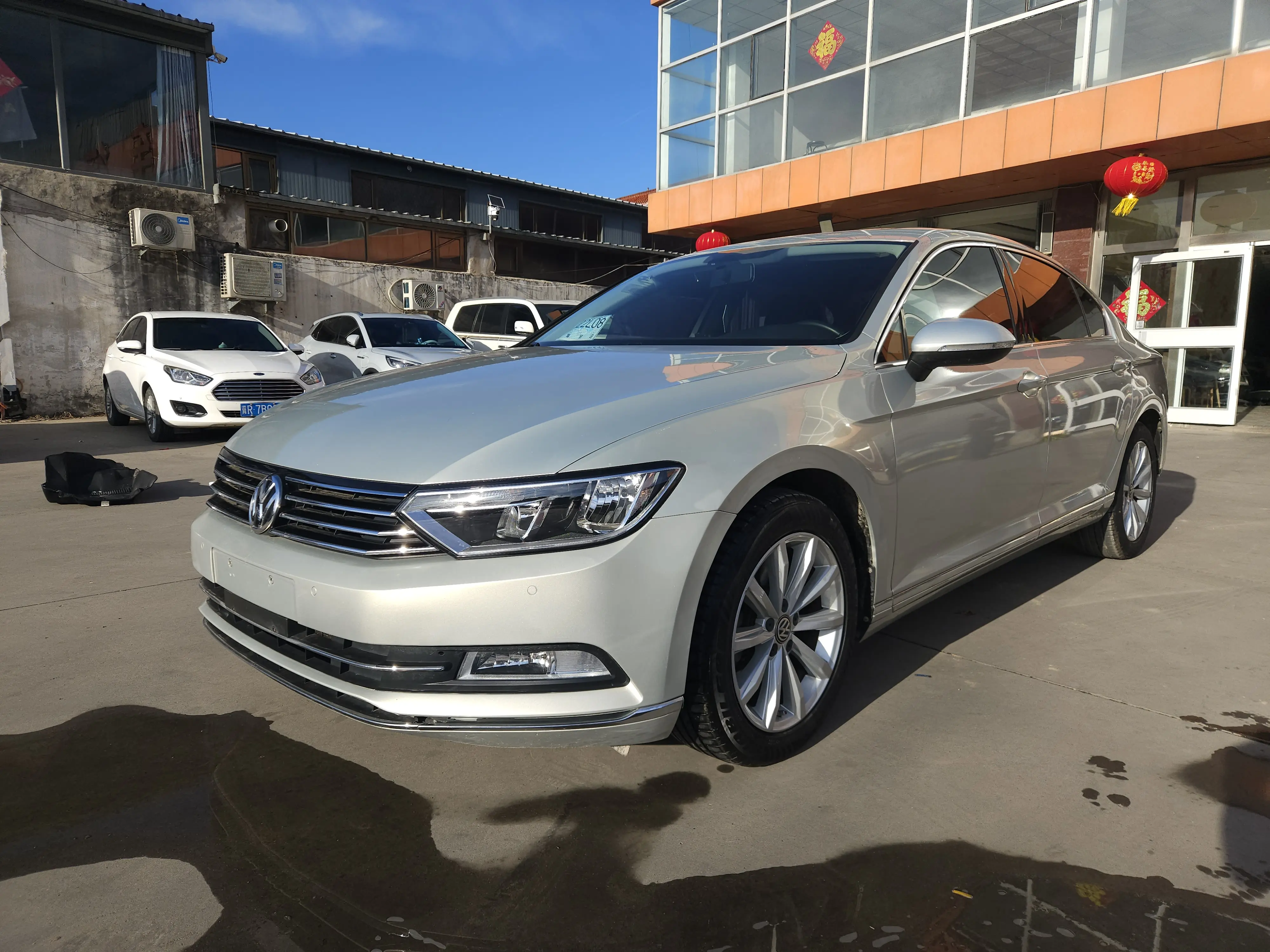 Volkswagen Magotan  из Китая