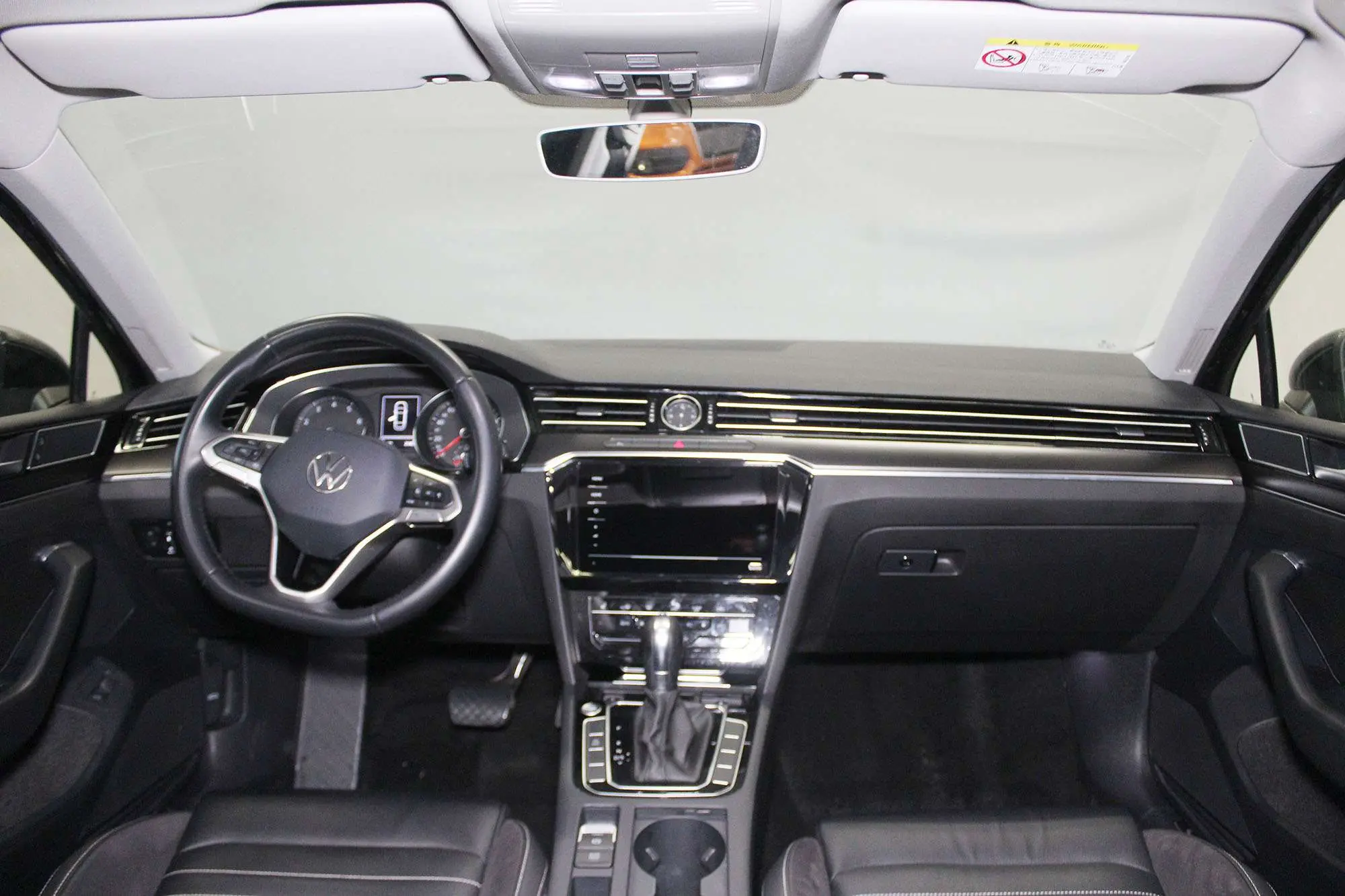 Volkswagen Magotan  из Китая