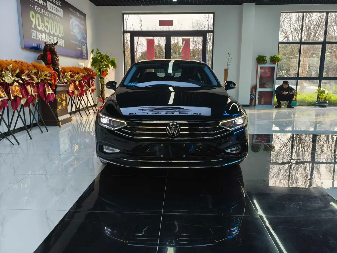 Volkswagen Magotan  из Китая