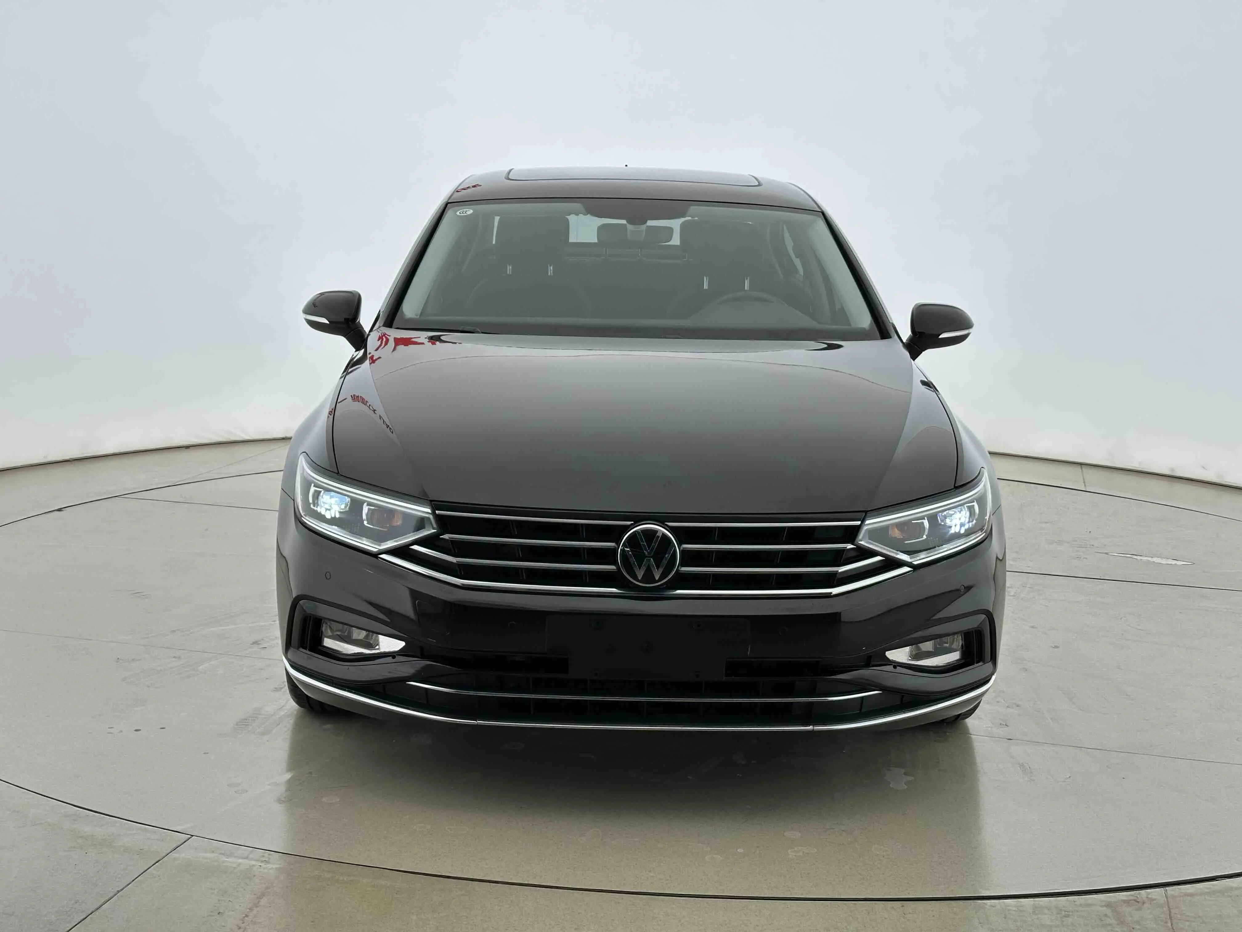 Volkswagen Magotan  из Китая