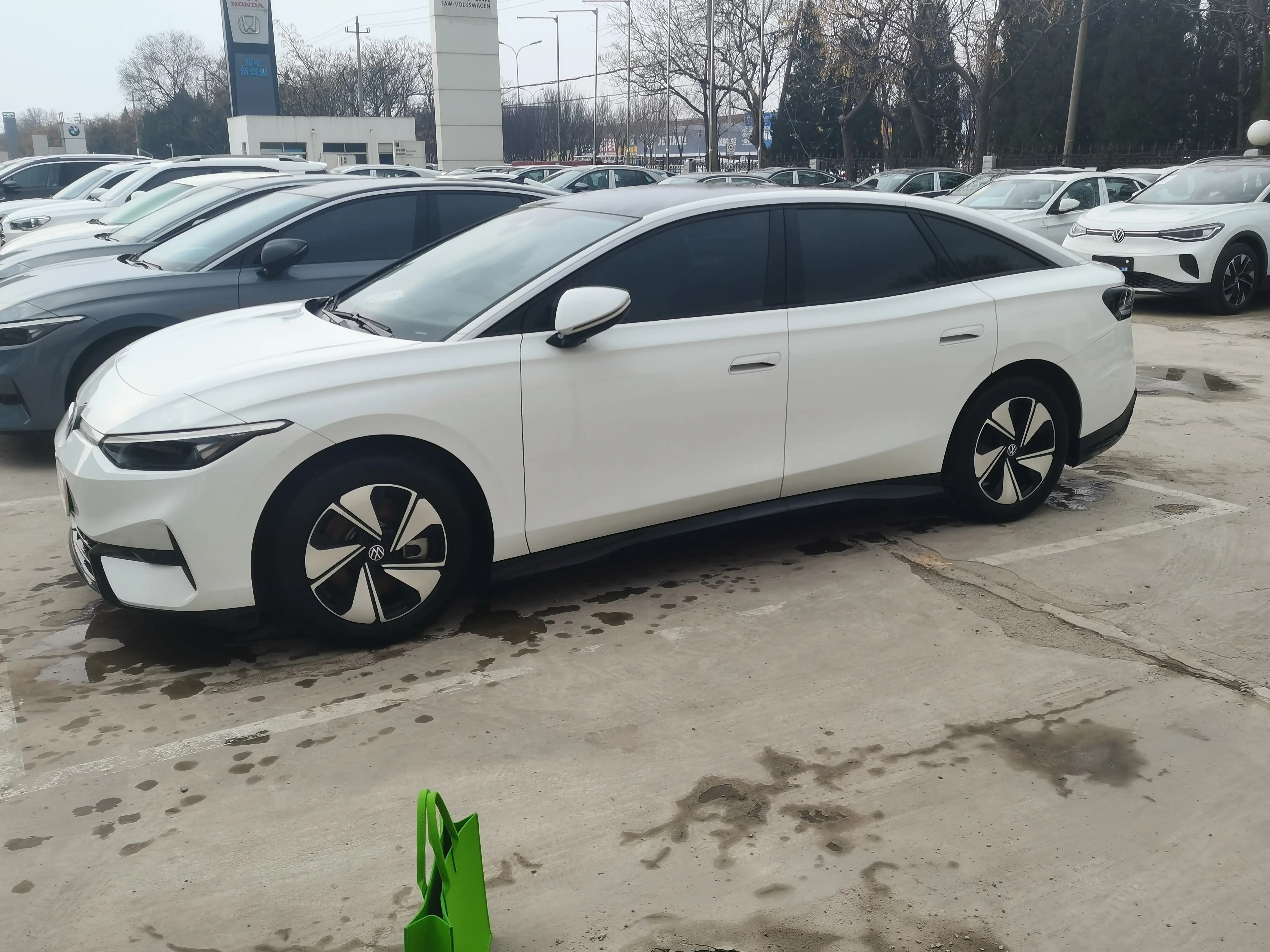 Volkswagen ID.7 VIZZION  из Китая