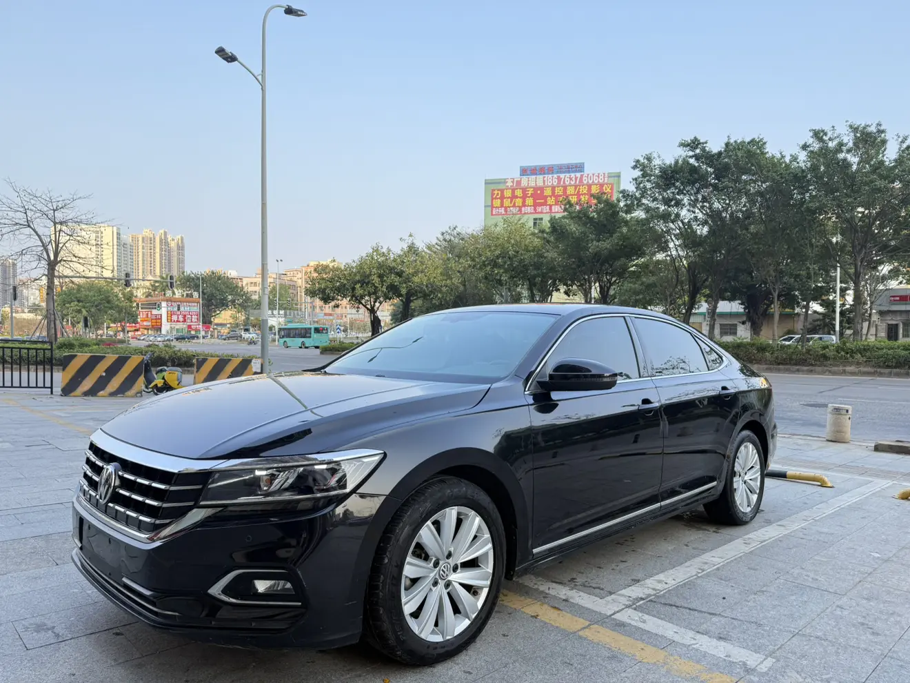 Volkswagen Passat  из Китая