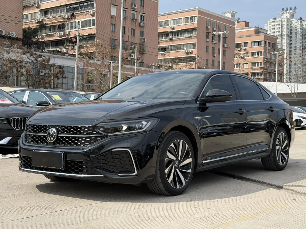 Volkswagen Passat  из Китая