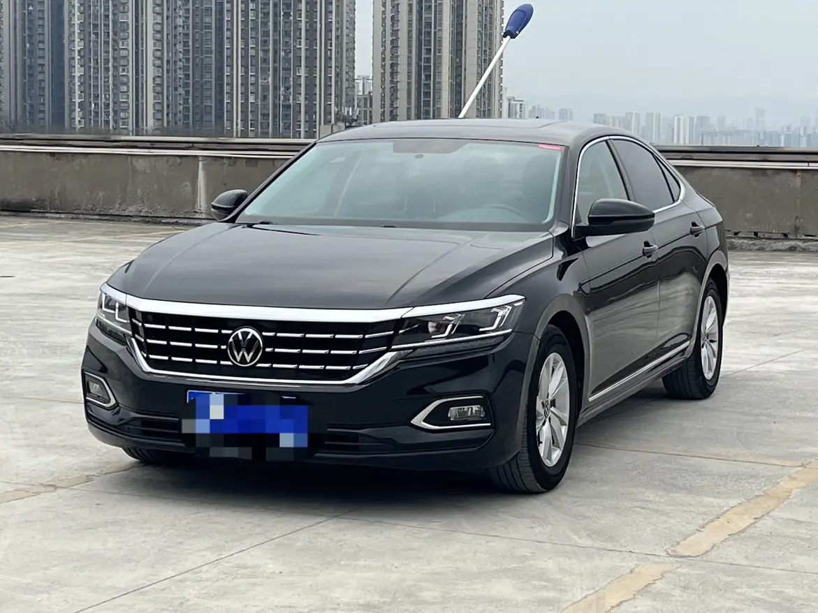 Volkswagen Passat  из Китая