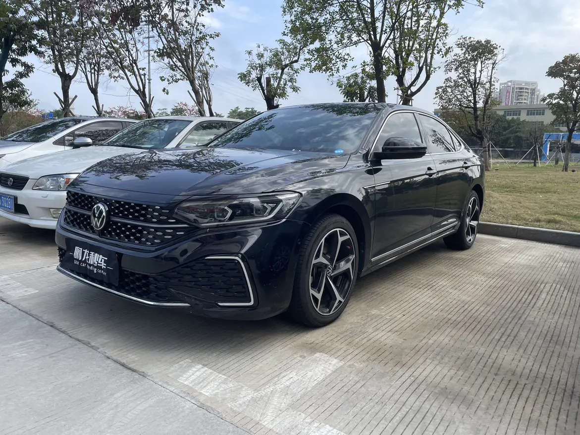 Volkswagen Passat  из Китая