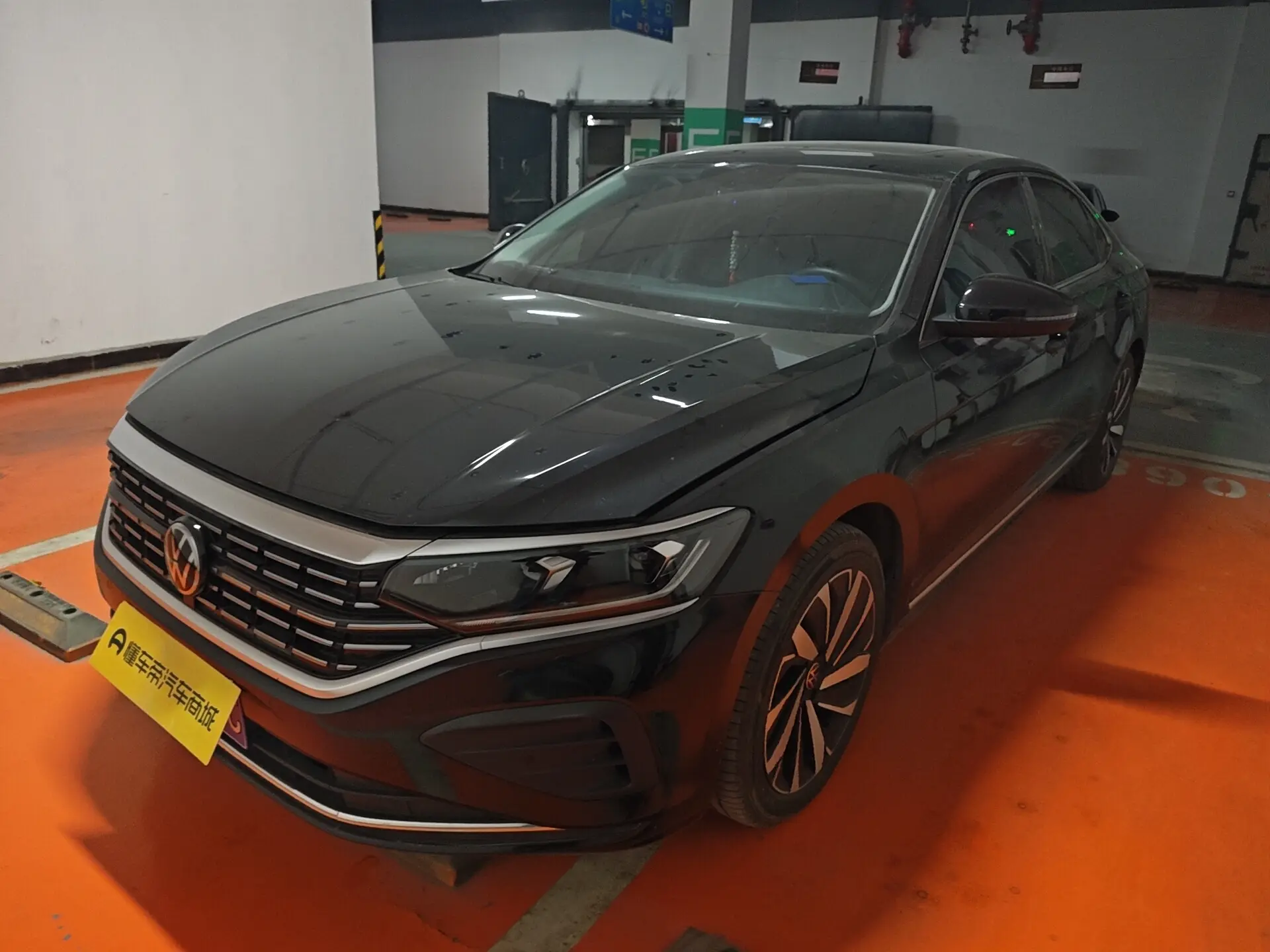 Volkswagen Passat  из Китая