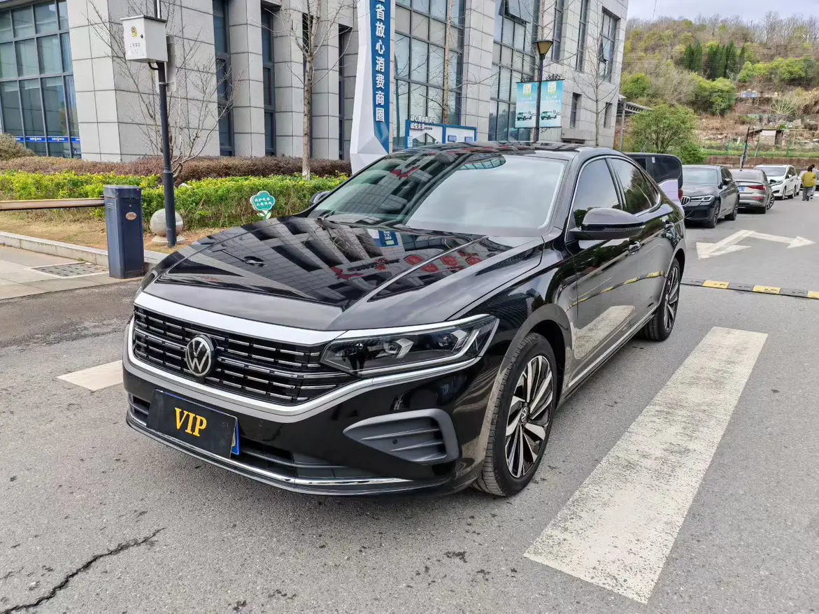 Volkswagen Passat  из Китая