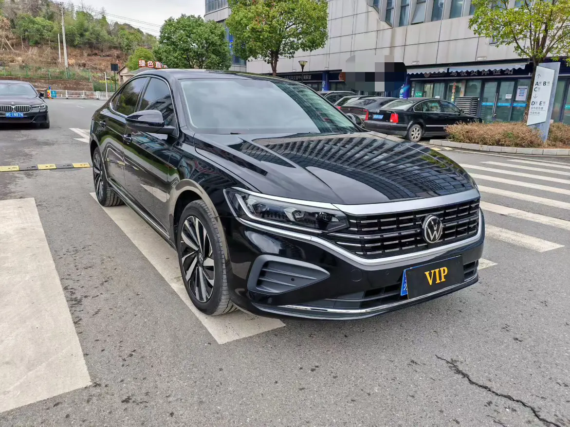 Volkswagen Passat  из Китая