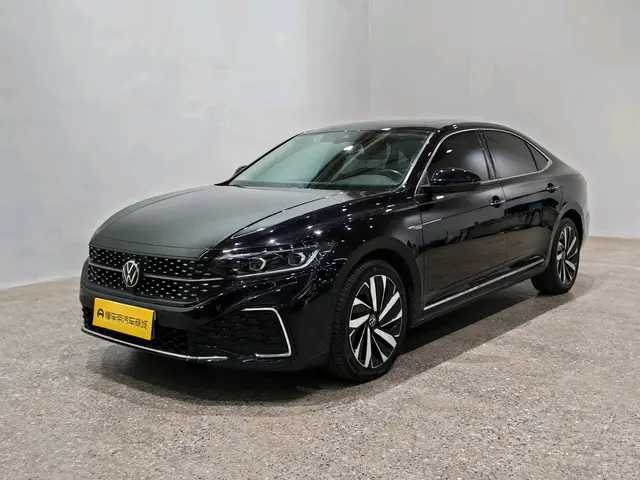 Volkswagen Passat  из Китая