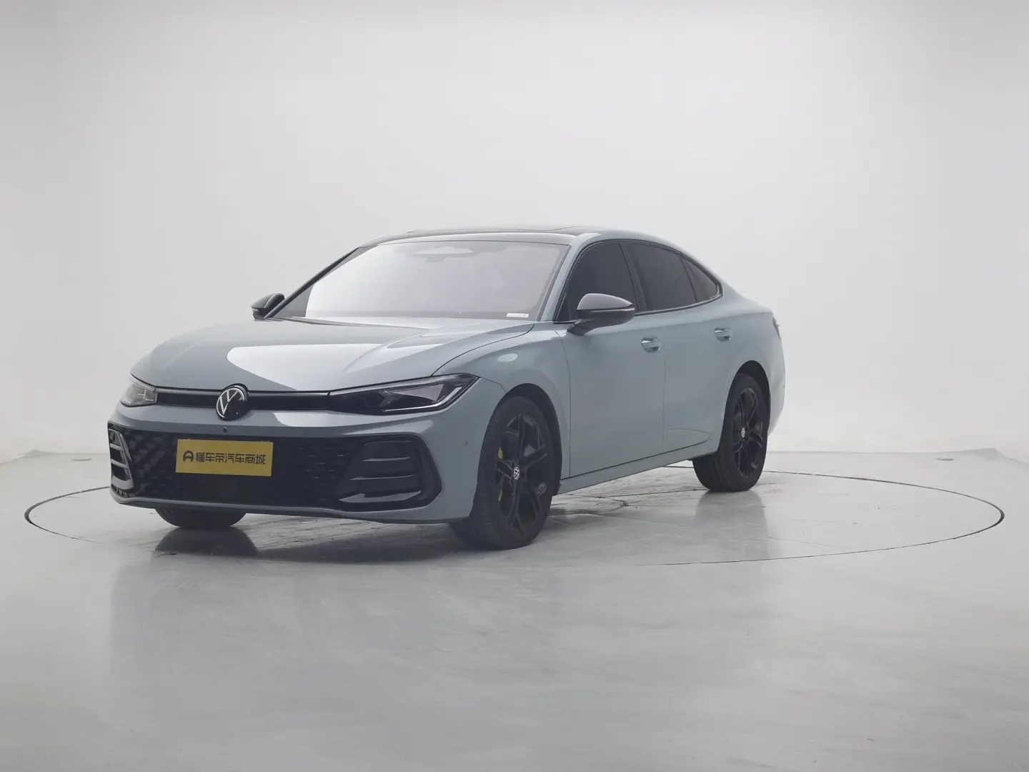 Volkswagen Passat  из Китая